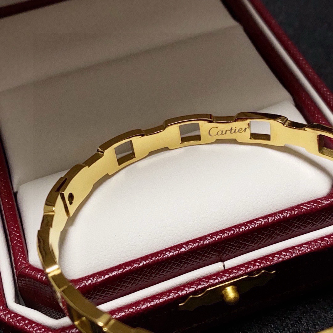 Cartier Love Chain Bracelet bracelet 18k yellow gold 18k white gold clear diamond accents 17cm