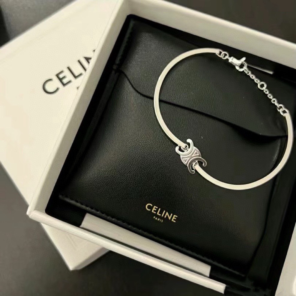 Celine Triomphe bracelet Silver-toned metal first variant Gold-toned metal second and third variants no gemstones 17cm