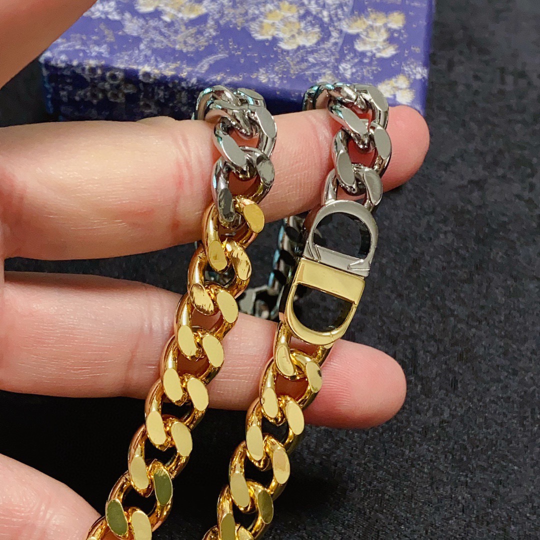 Dior CD Icon Two-Tone Curb Chain Choker necklace Two-tone gold and silver metal no gemstones 38cm