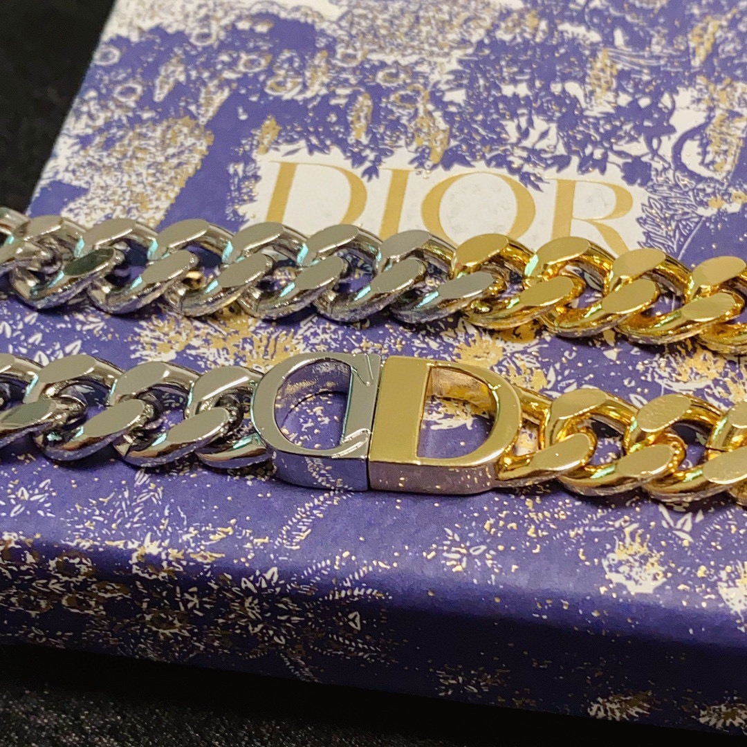 Dior CD Icon Two-Tone Curb Chain Choker necklace Two-tone gold and silver metal no gemstones 38cm