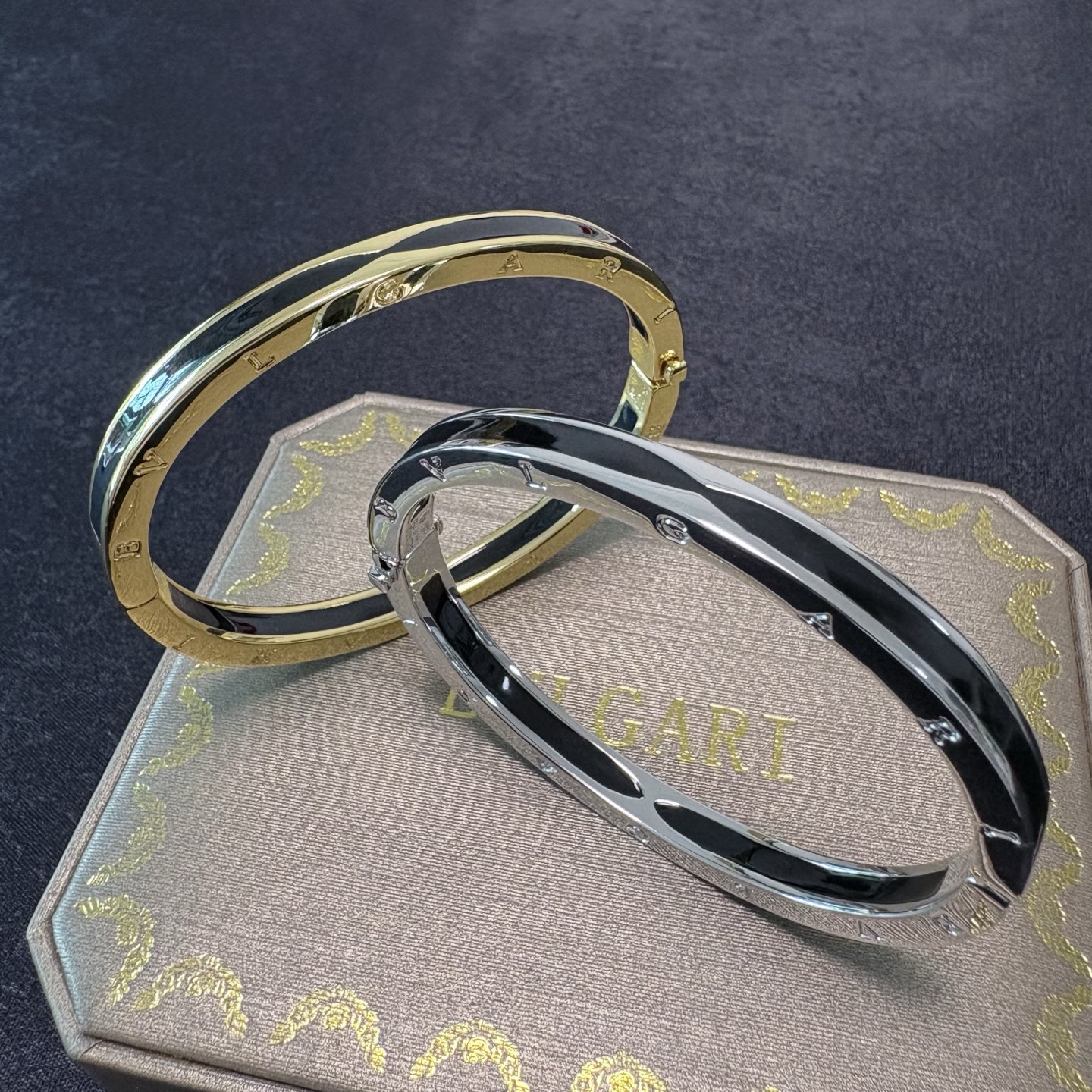 Bvlgari B zero1 bracelet rose gold with black enamel inlay 17cm