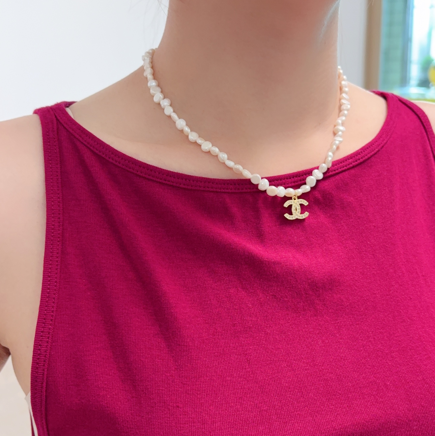 Chanel CC Logo Baroque Pearl Choker necklace Gold-tone metal white freshwater pearl clear crystal 40cm
