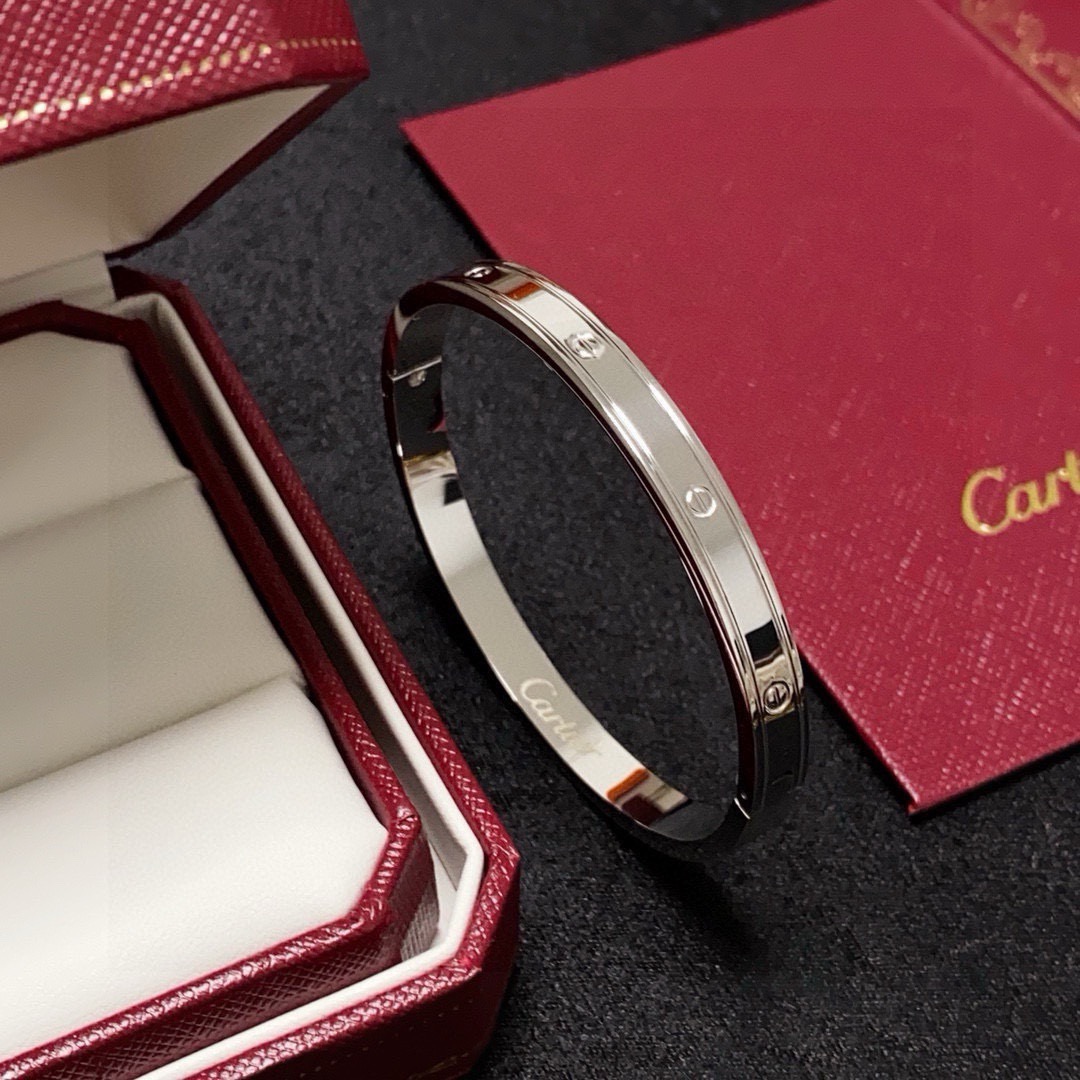 Cartier Love bracelet 18k yellow gold 18k white gold 17