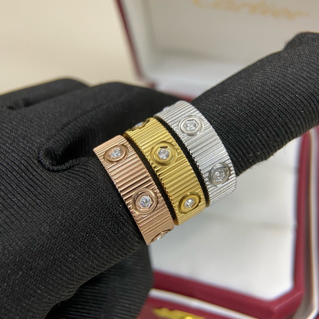 Cartier Love Ring Striated Diamond ring 18K white gold with clear diamonds 57