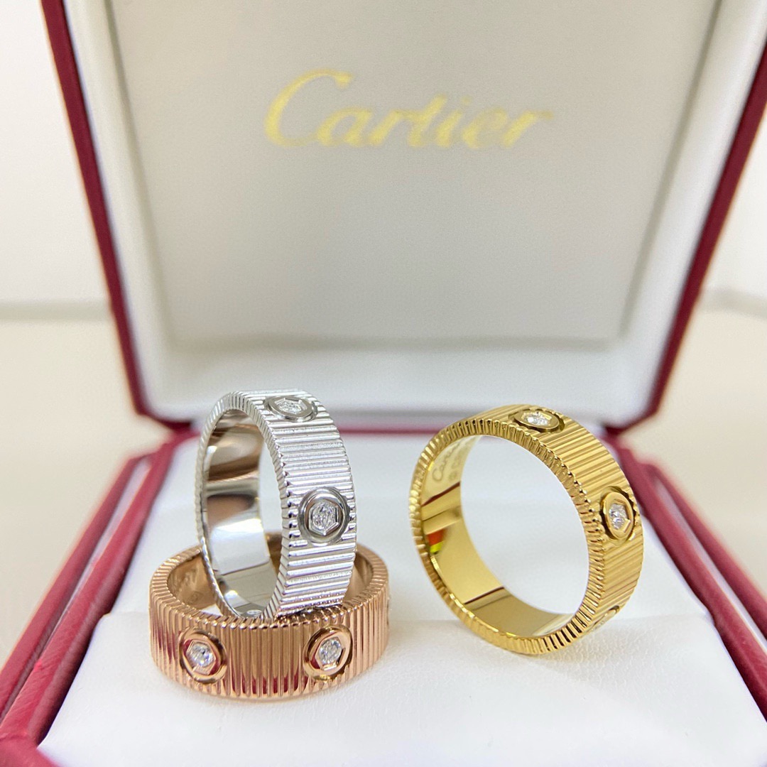 Cartier Love Ring Striated Diamond ring 18K white gold with clear diamonds 57