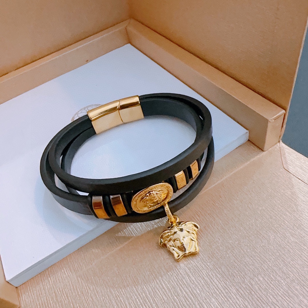 Luxury necklace 22cm