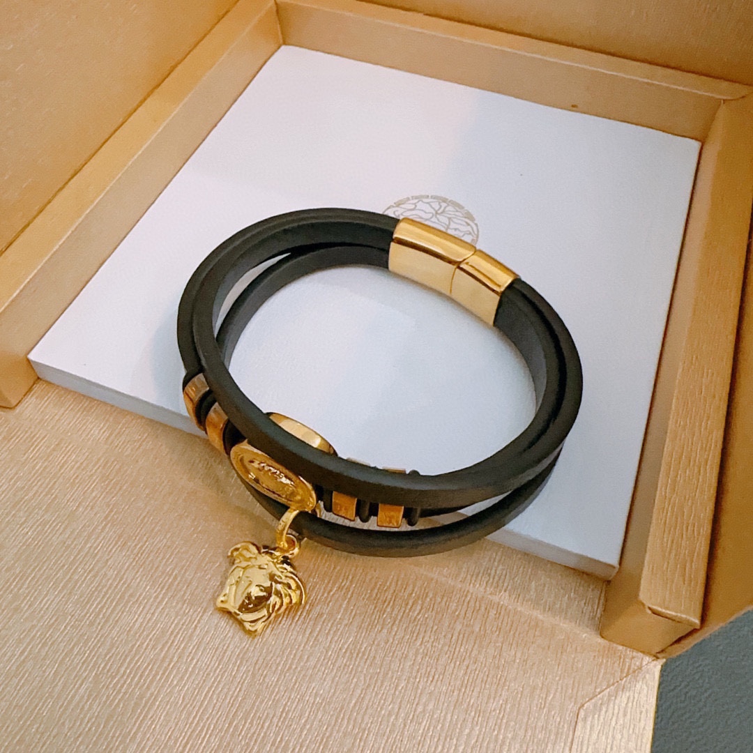 Luxury necklace 22cm