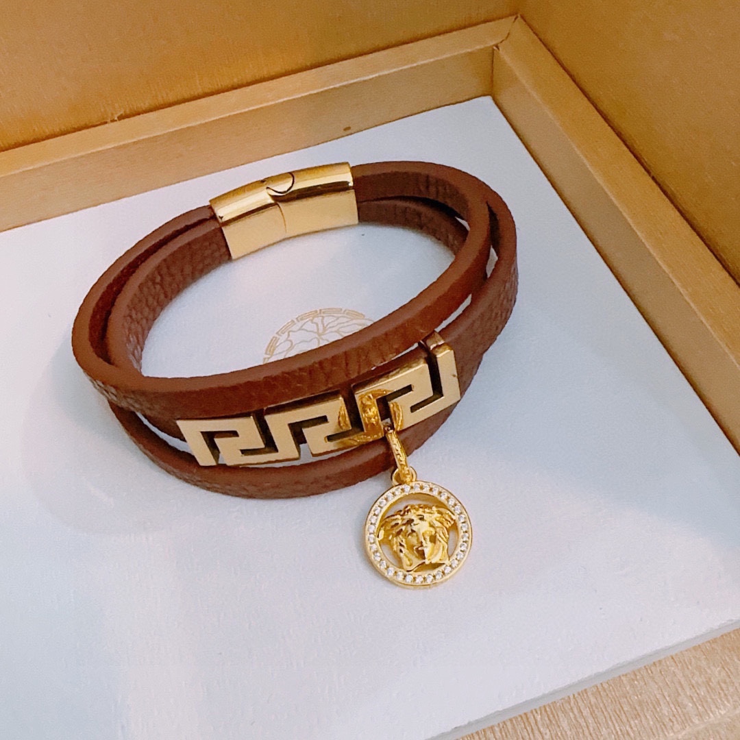 Luxury necklace 22cm
