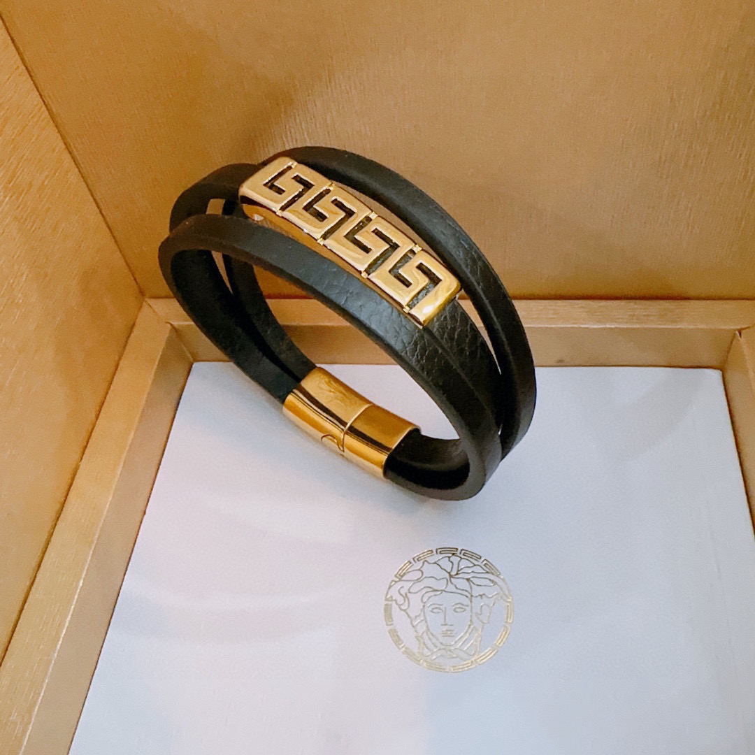 Luxury necklace 22cm