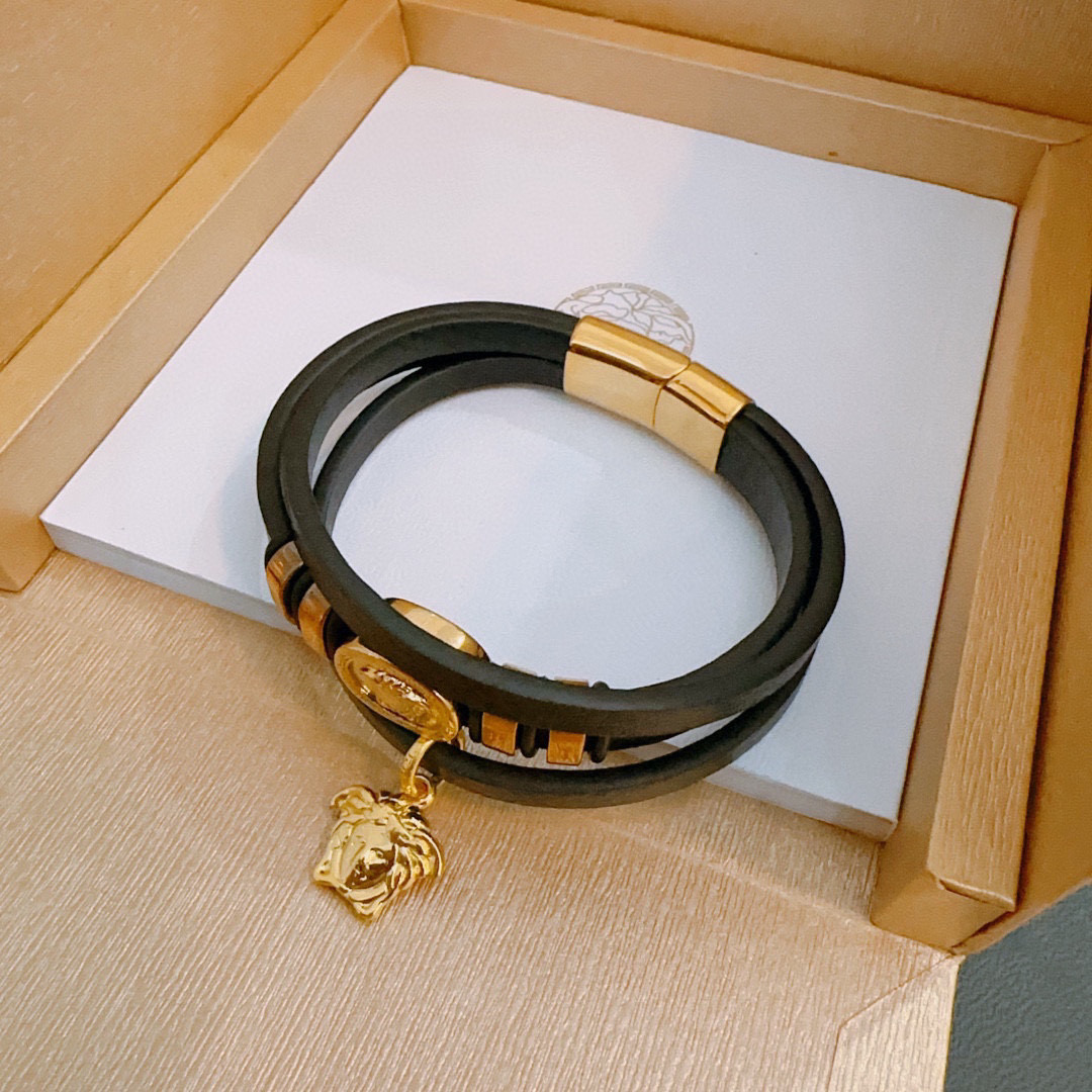Luxury necklace 22cm