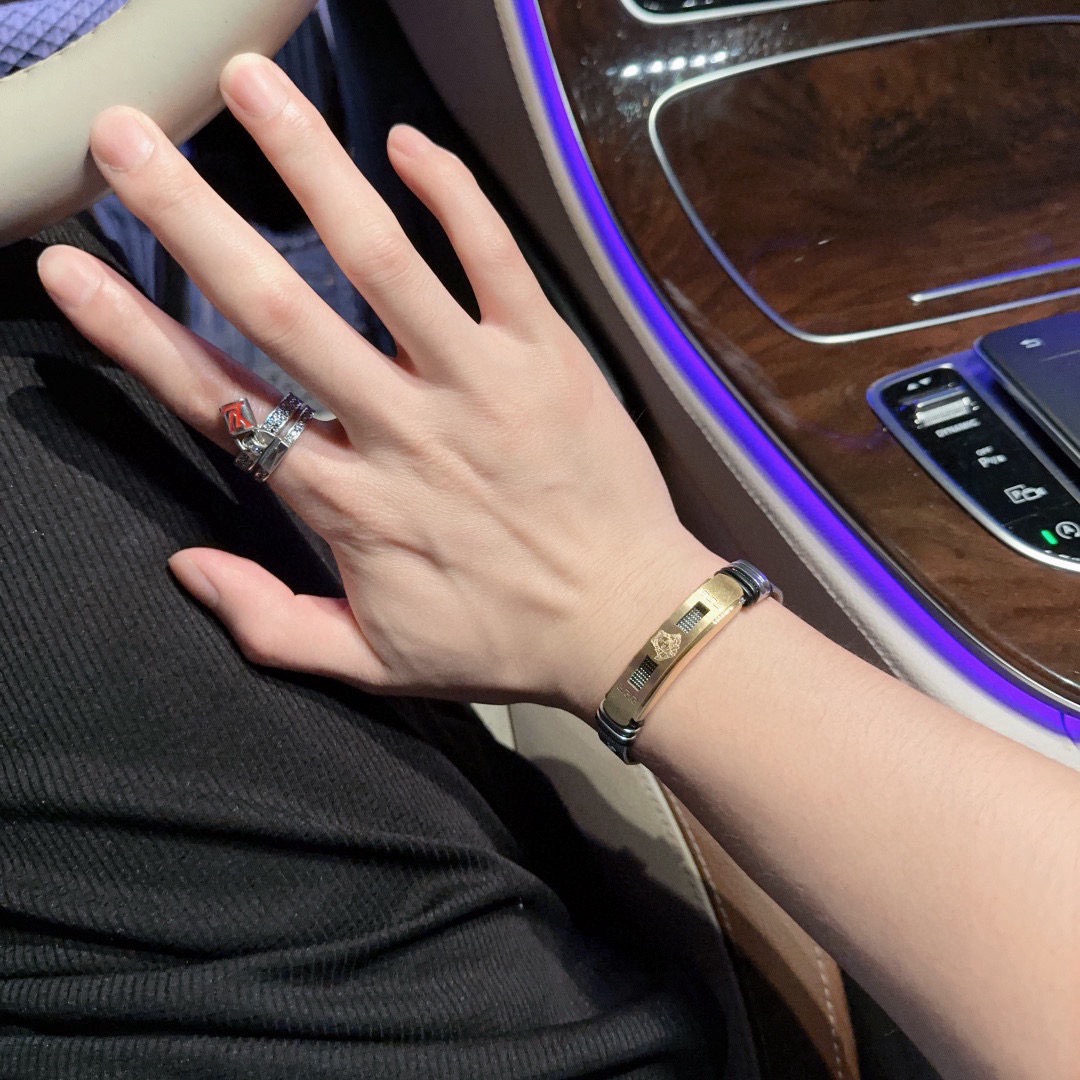 Luxury bracelet