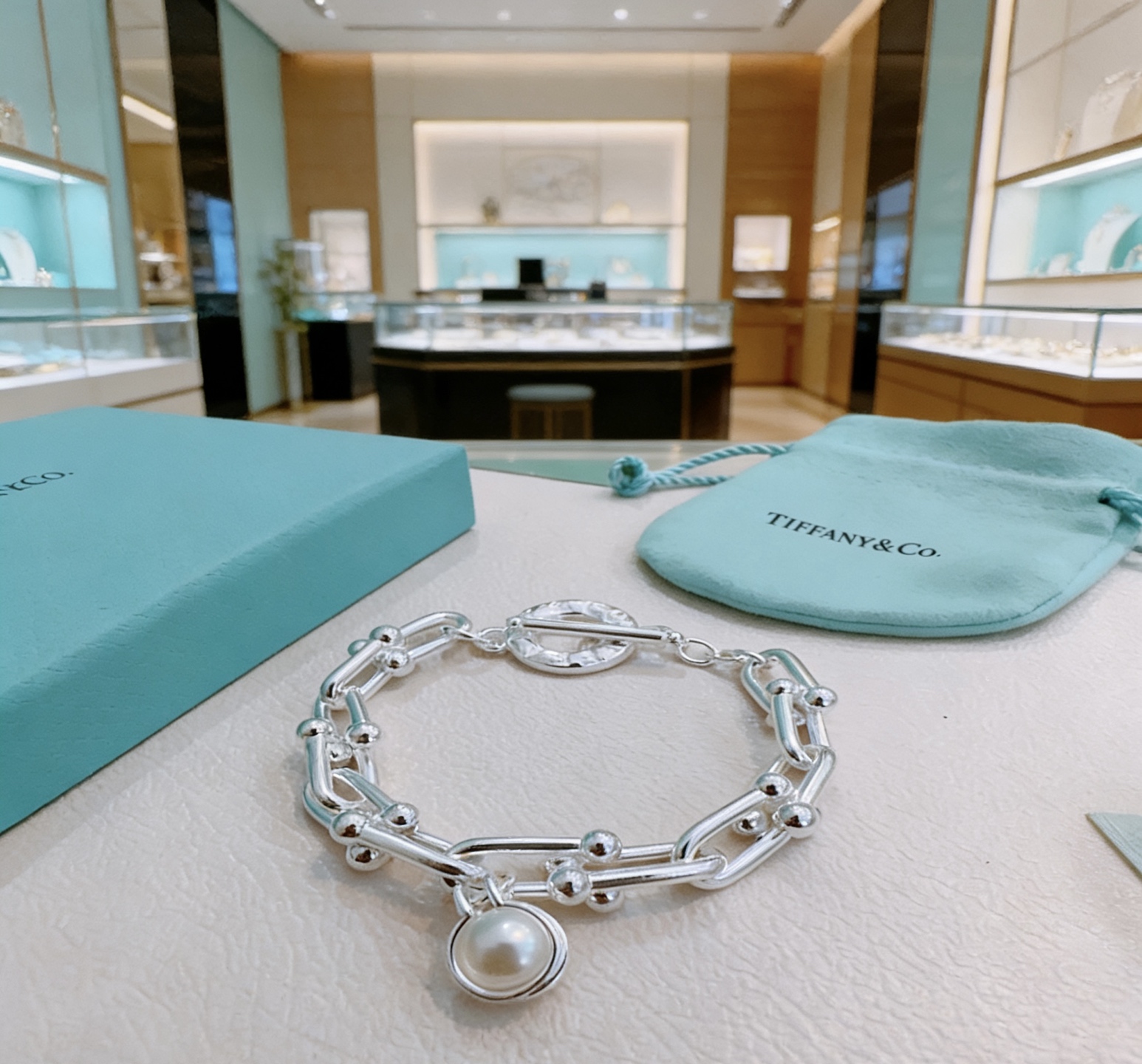 Tiffany Co Tiffany HardWear Pearl Link Bracelet bracelet sterling silver with white freshwater pearl 7 inches