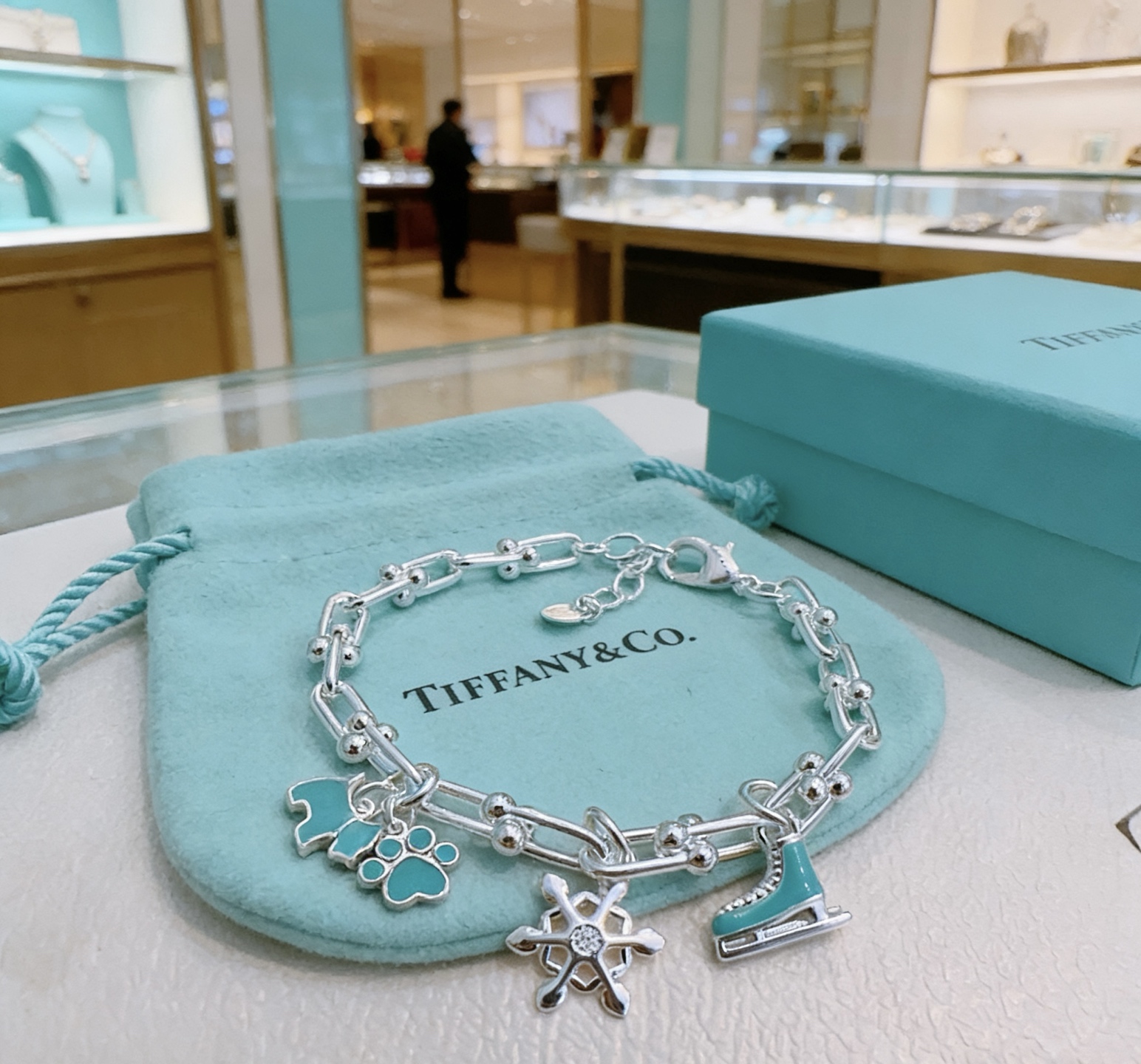 Tiffany Co HardWear Winter Charm Bracelet bracelet Sterling silver with Tiffany Blue enamel accents and clear stone detail 18cm