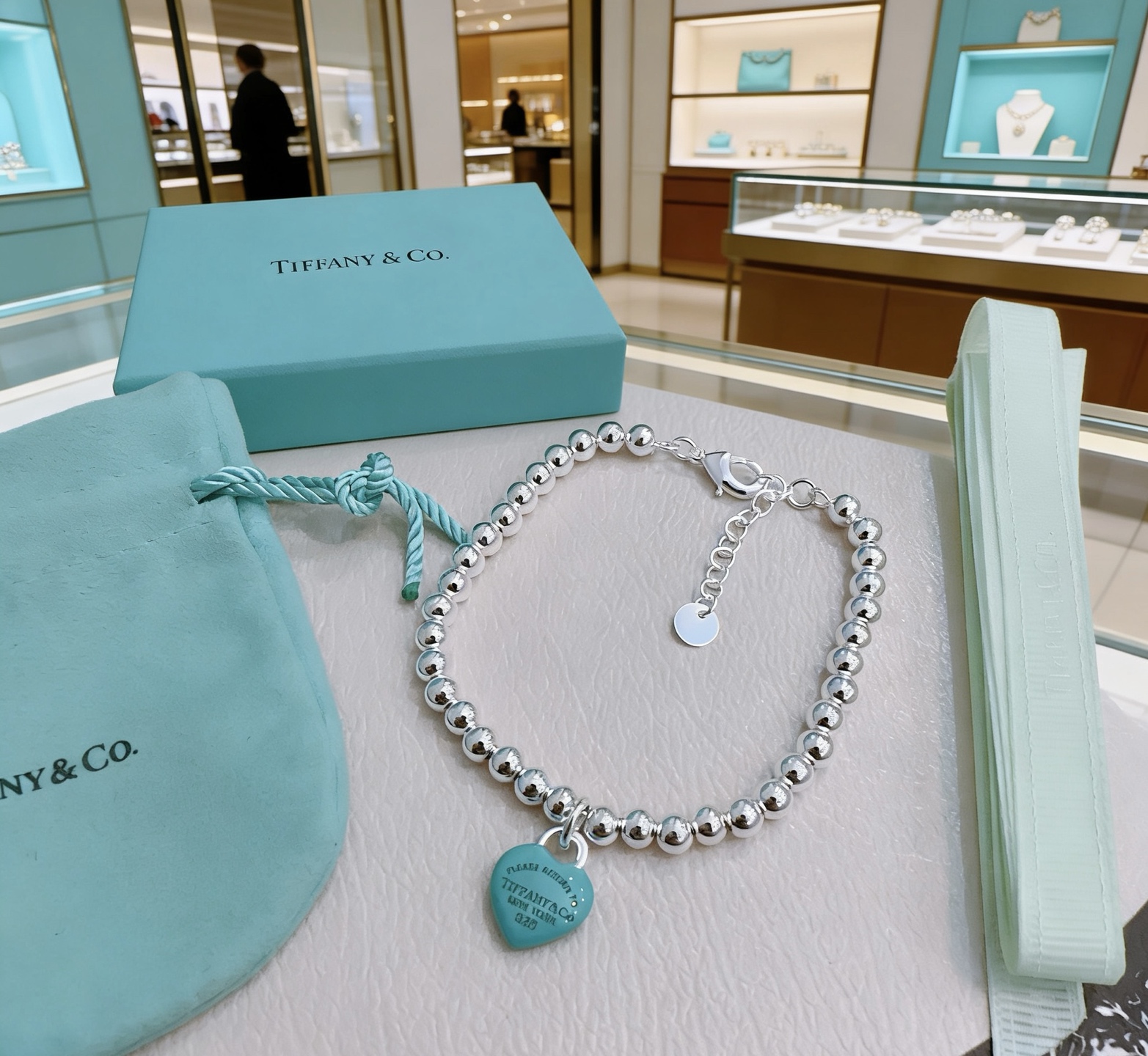 Tiffany Co Return to Tiffany bracelet sterling silver with Tiffany Blue enamel heart charm 17cm
