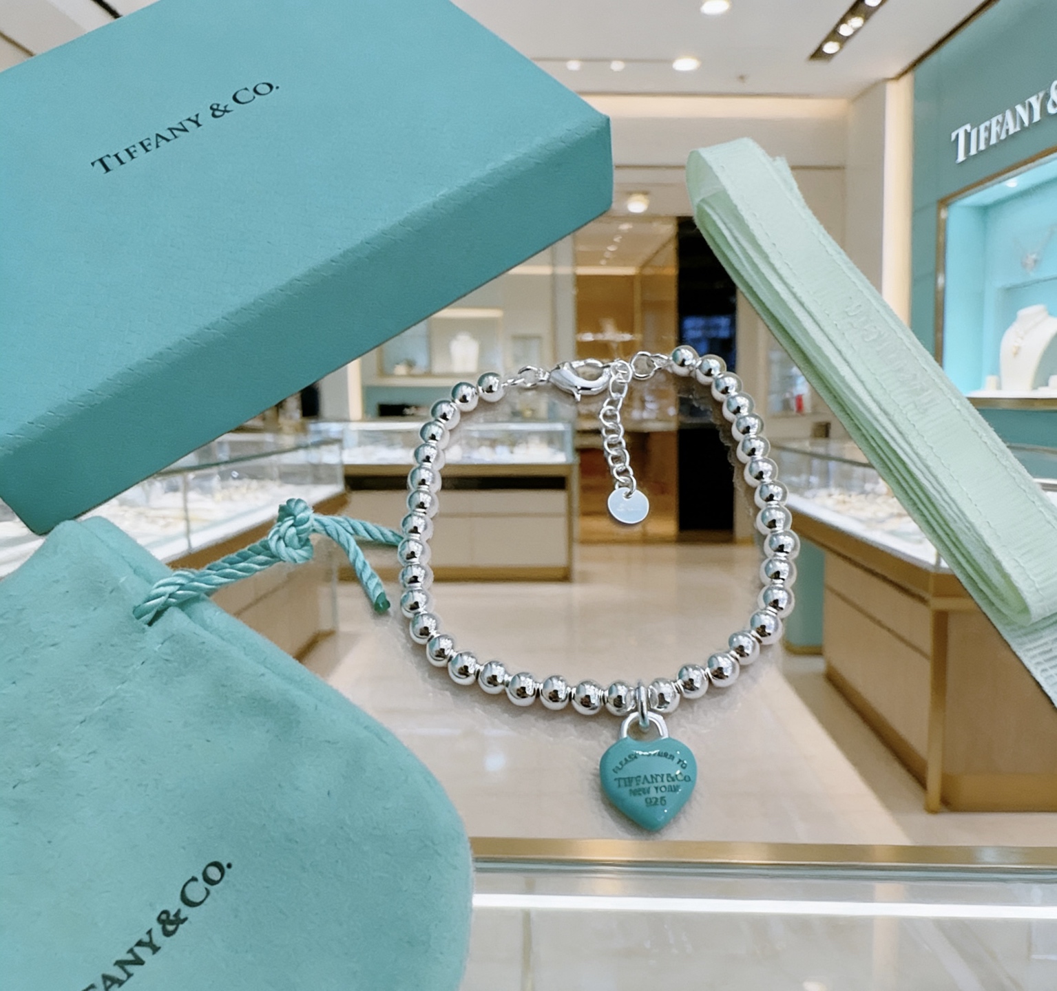Tiffany Co Return to Tiffany bracelet sterling silver with Tiffany Blue enamel heart charm 17cm