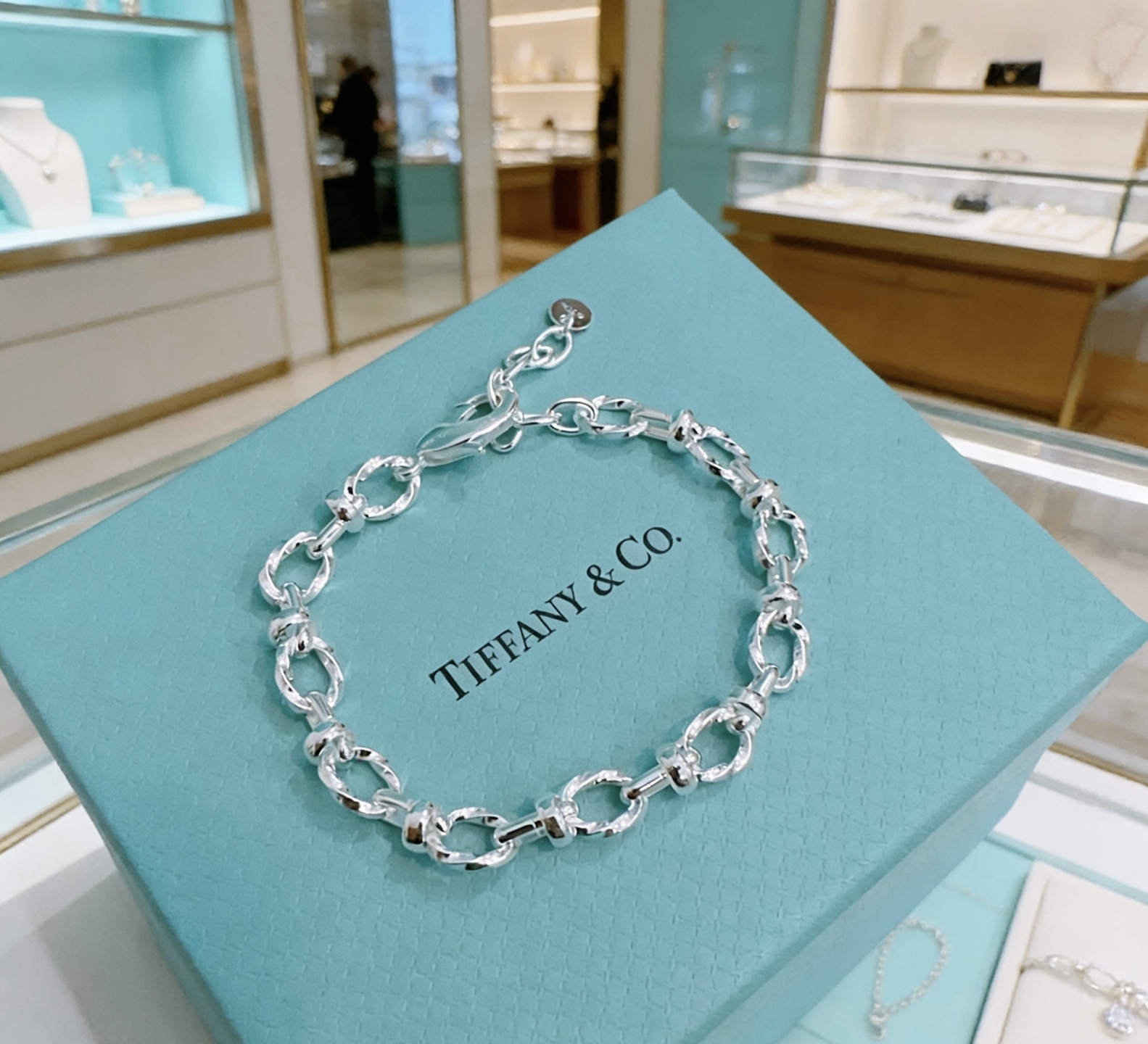Tiffany Co Link Chain Bracelet bracelet Silver 18cm