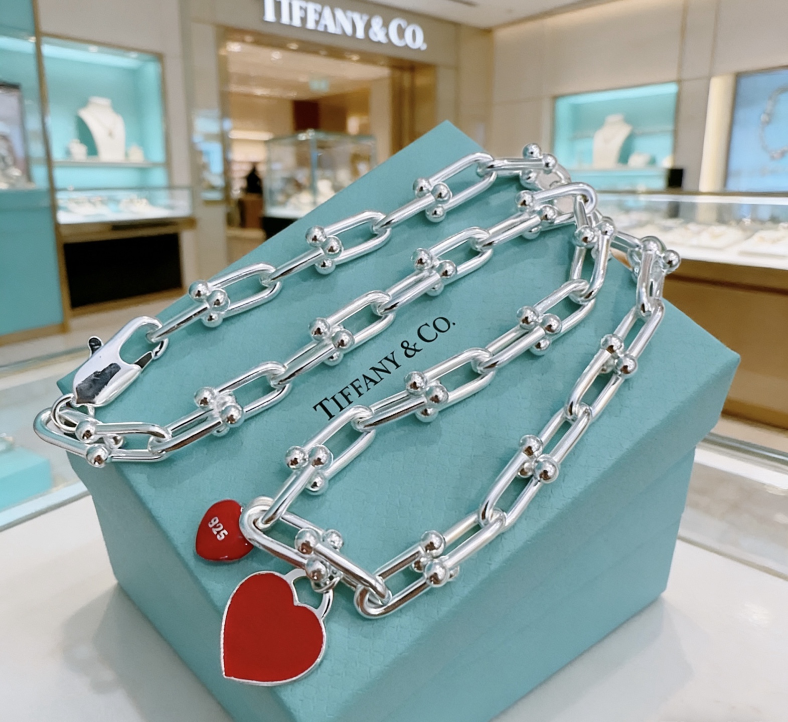 Tiffany Co Tiffany HardWear Red Enamel Heart Link Necklace necklace Sterling silver with red enamel heart charms 18 inches