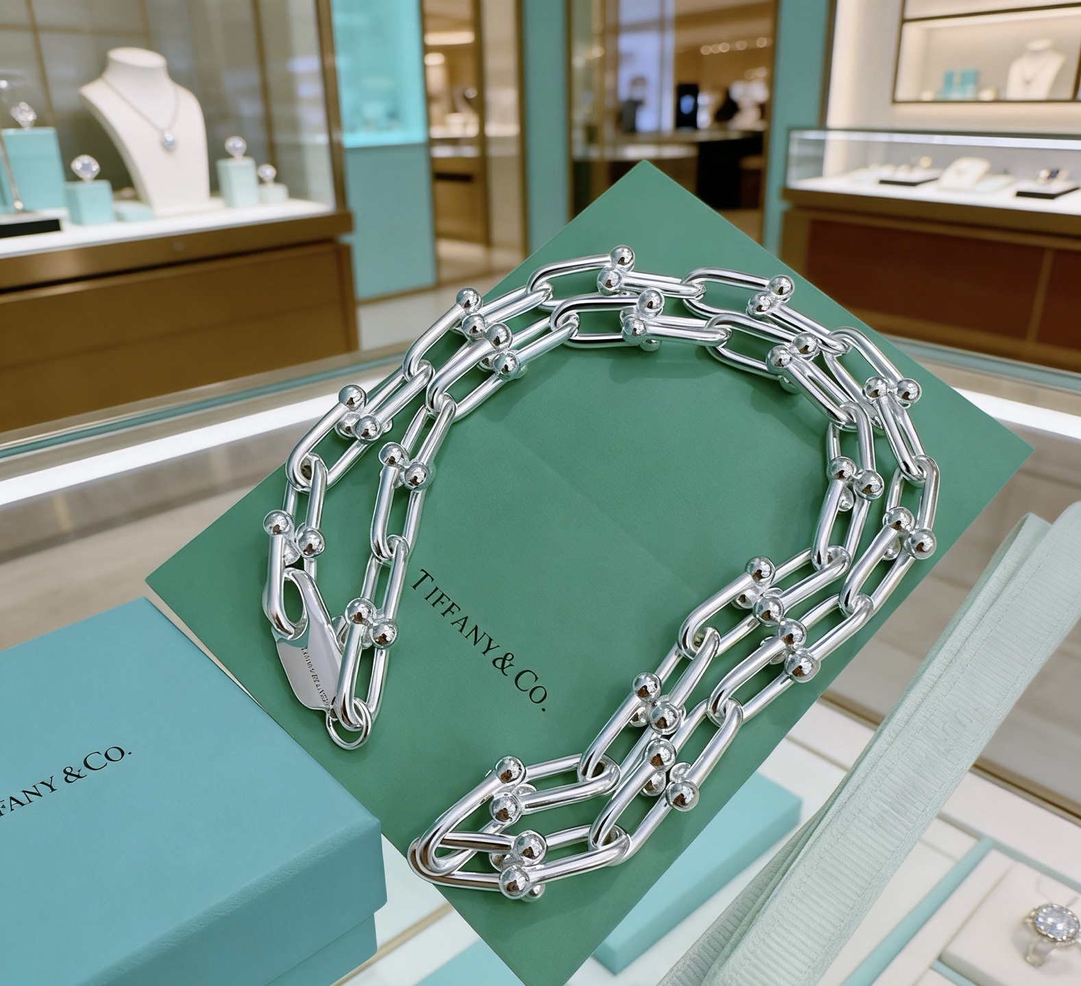 Tiffany Co HardWear necklace sterling silver 18 inches