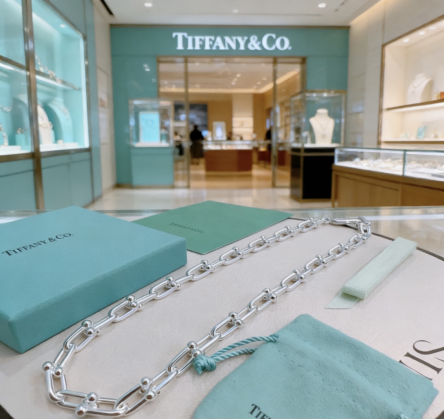 Tiffany Co HardWear necklace sterling silver 18 inches