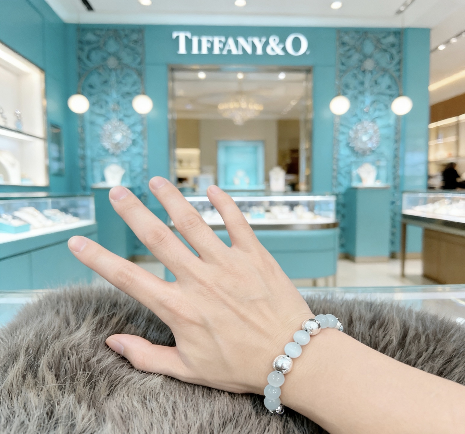 Tiffany Co Tiffany HardWear Bead Bracelet bracelet Sterling silver with pale blue cat s eye beads 18cm