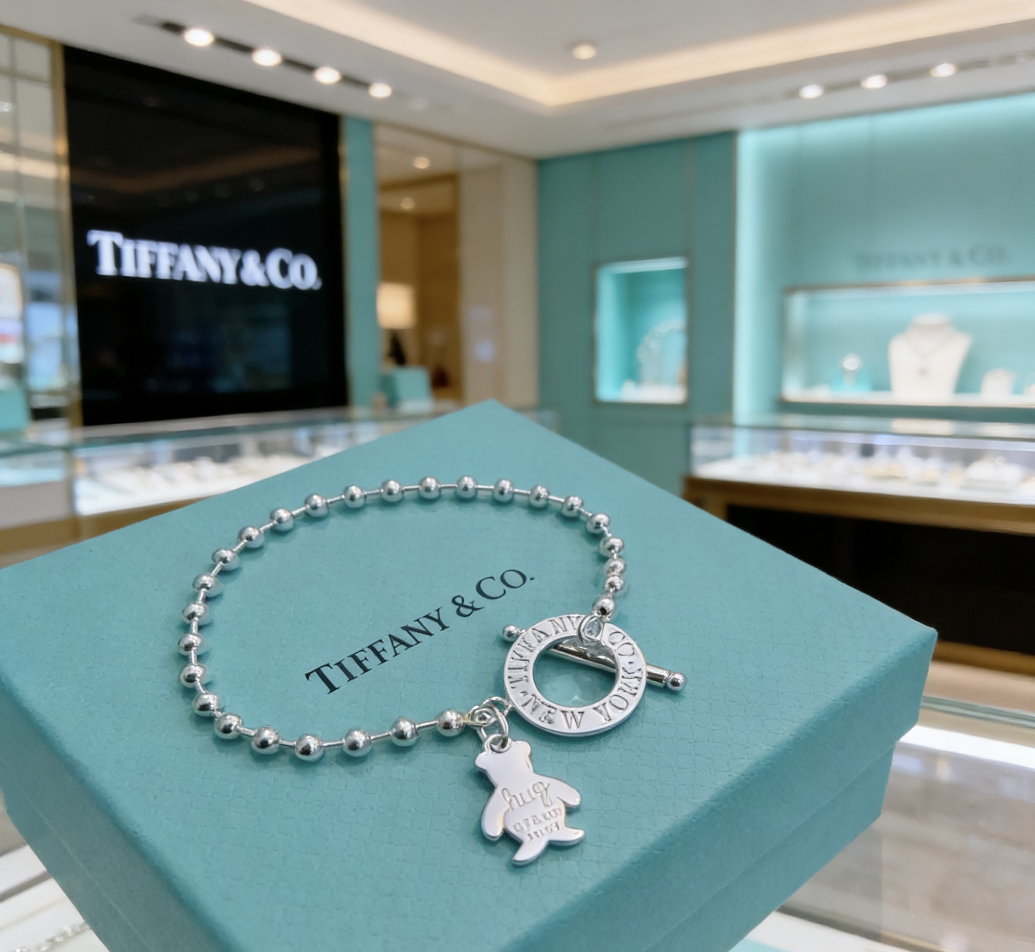 Tiffany Co Return to Tiffany Hug Bear Beaded Toggle Bracelet bracelet Sterling silver metal with brown enamel bear charm 7 inches