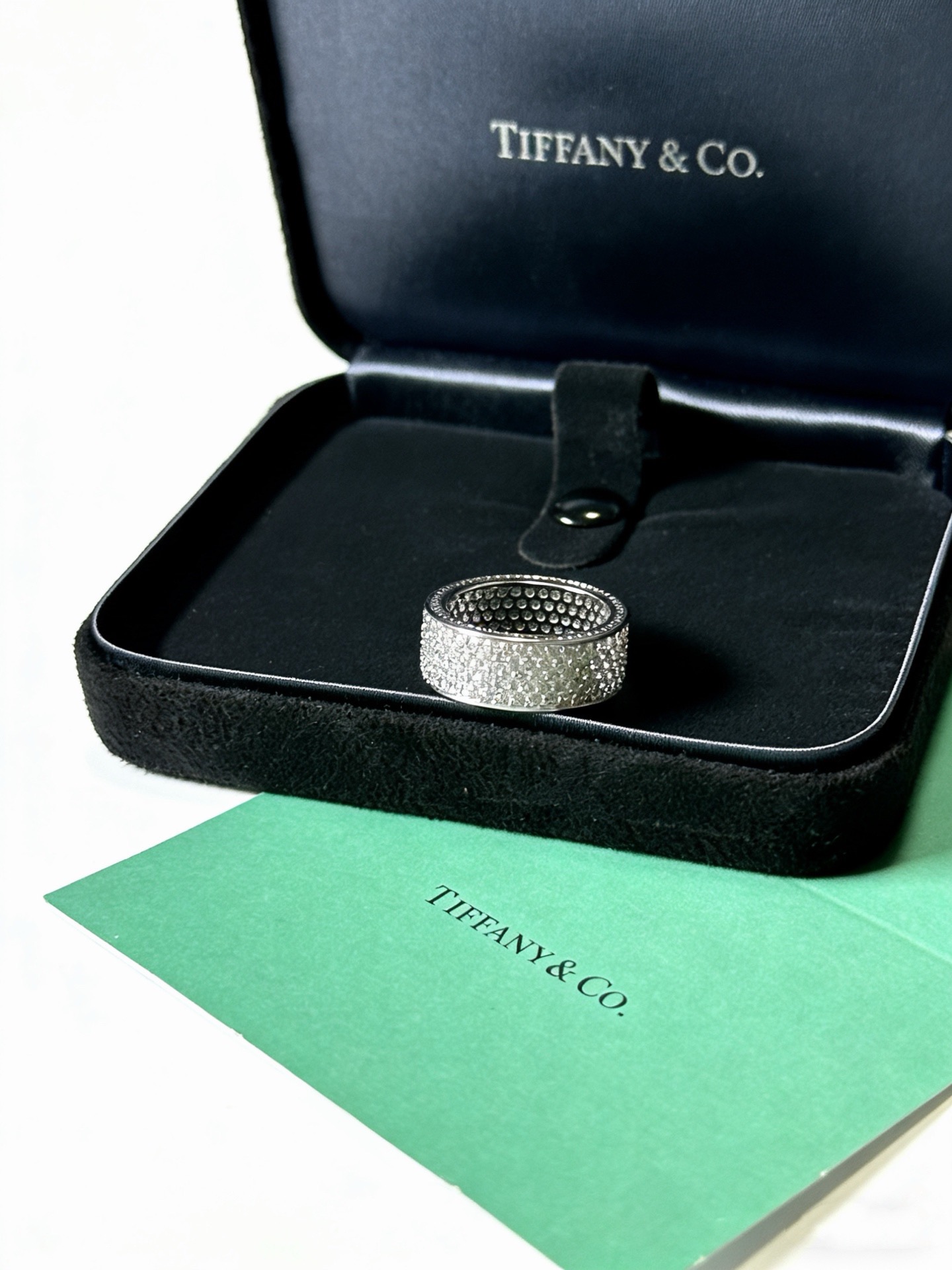Tiffany Co Metro Wide Pave Diamond Band Ring ring 18k white gold clear white diamonds US 7