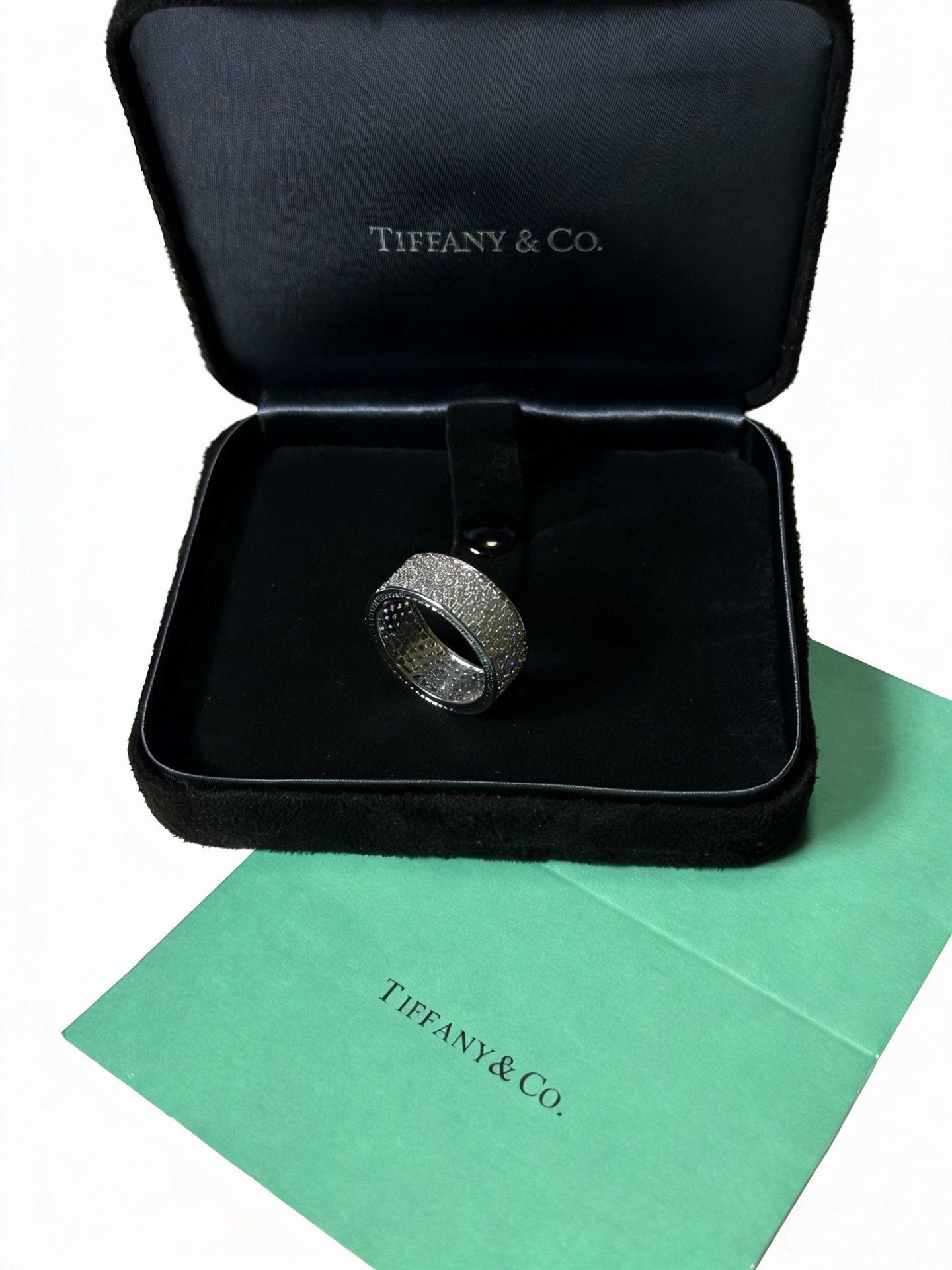 Tiffany Co Metro Wide Pave Diamond Band Ring ring 18k white gold clear white diamonds US 7