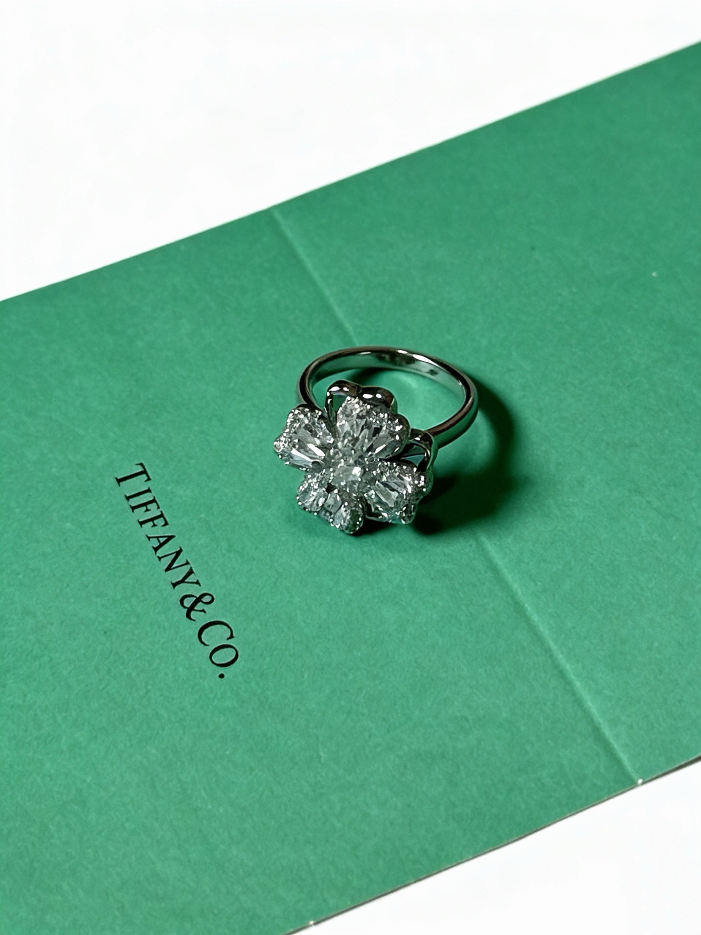 Tiffany Co Four Leaf Clover Diamond Ring ring Platinum metal with clear white diamonds US 6