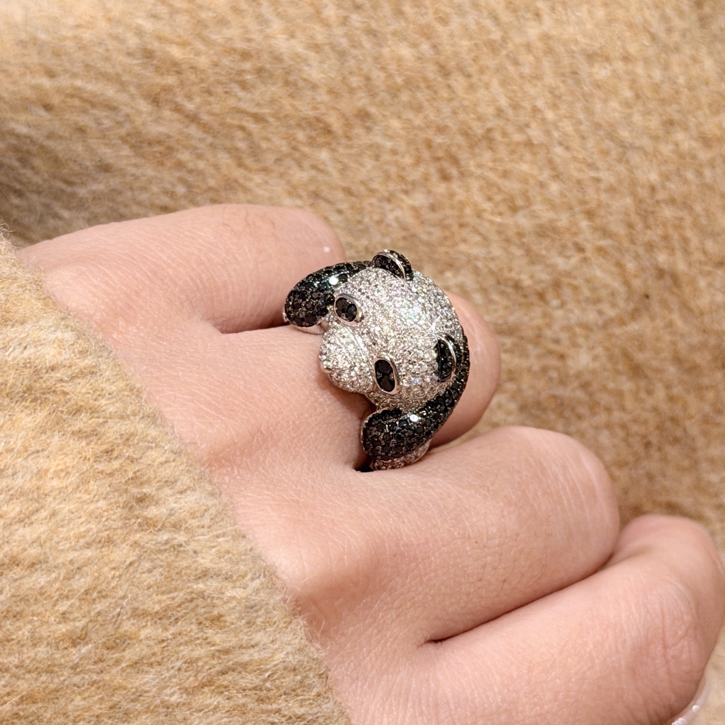Qeelin Bo Bo Panda ring Sterling silver with white diamond pave and black diamond pave black and white panda design US 7