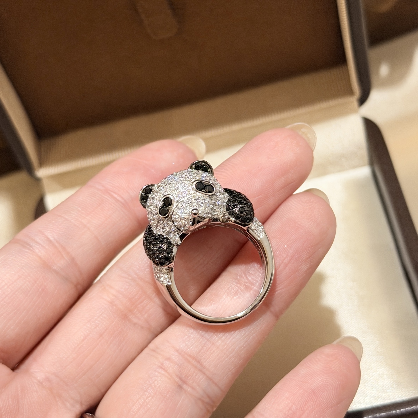 Qeelin Bo Bo Panda ring Sterling silver with white diamond pave and black diamond pave black and white panda design US 7