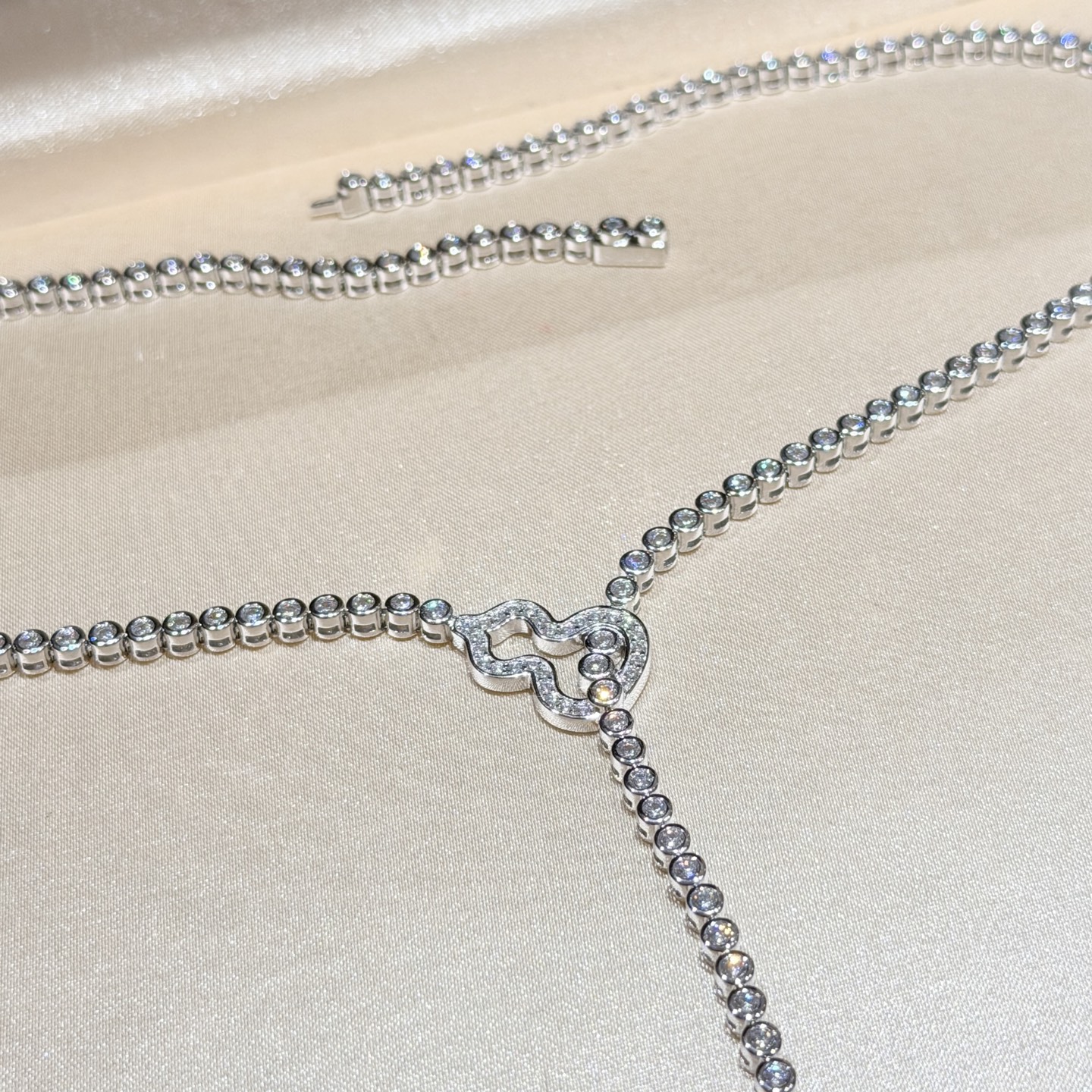 Qeelin Wulu Full Diamond Tassel Y Necklace necklace silver-toned metal with clear white diamonds 42cm with 5cm extender