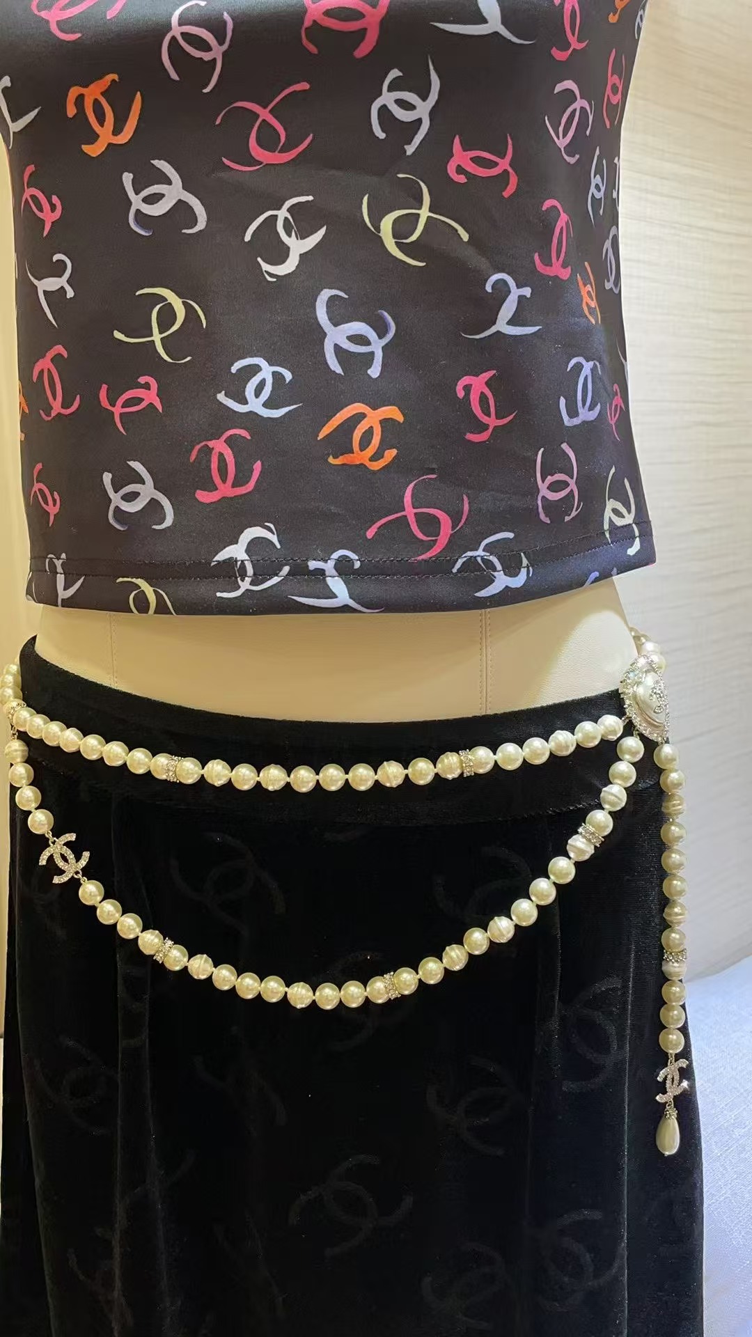 Chanel CC Heart Pearl Long Chain necklace light gold tone metal cream faux pearls clear crystal accents 80cm with 5cm extender