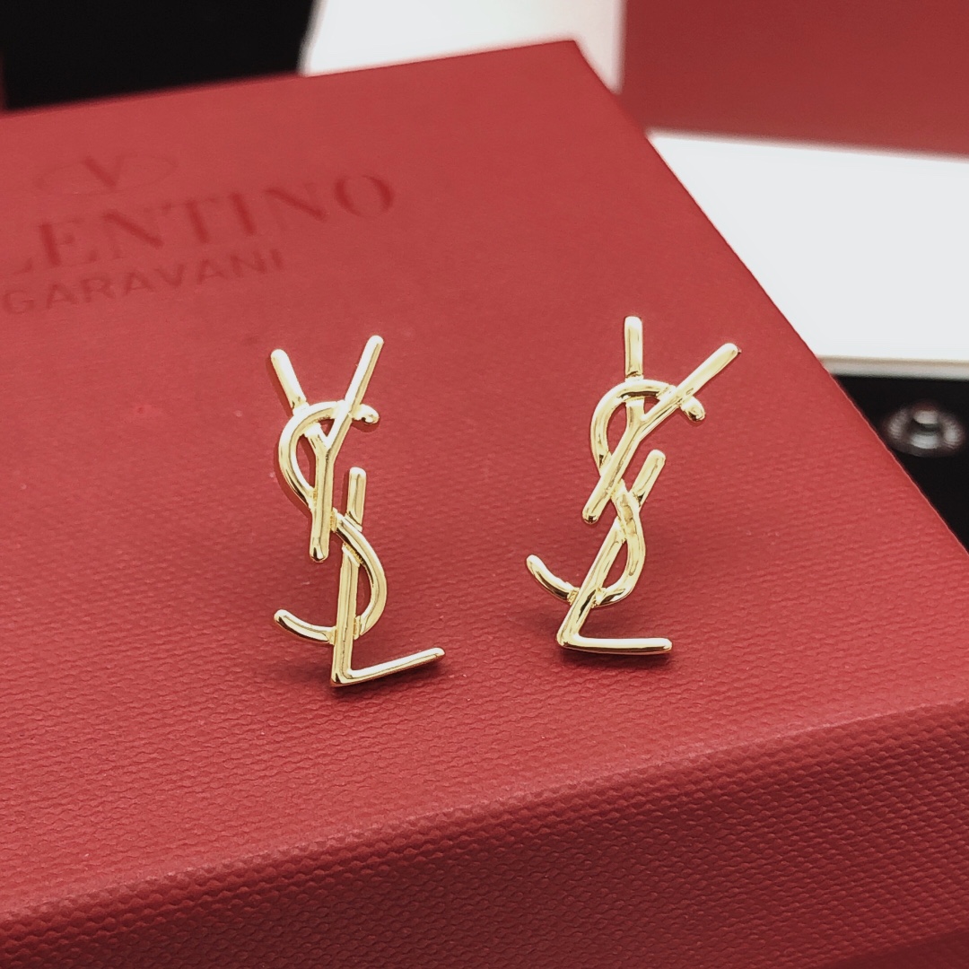 Saint Laurent YED0073 Cassandre Monogram Stud Earrings earrings gold-tone metal no accent stones 1 8cm height per earring