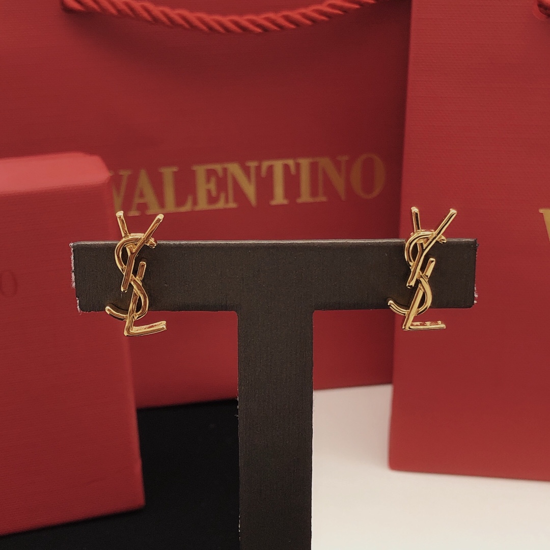 Saint Laurent YED0073 Cassandre Monogram Stud Earrings earrings gold-tone metal no accent stones 1 8cm height per earring