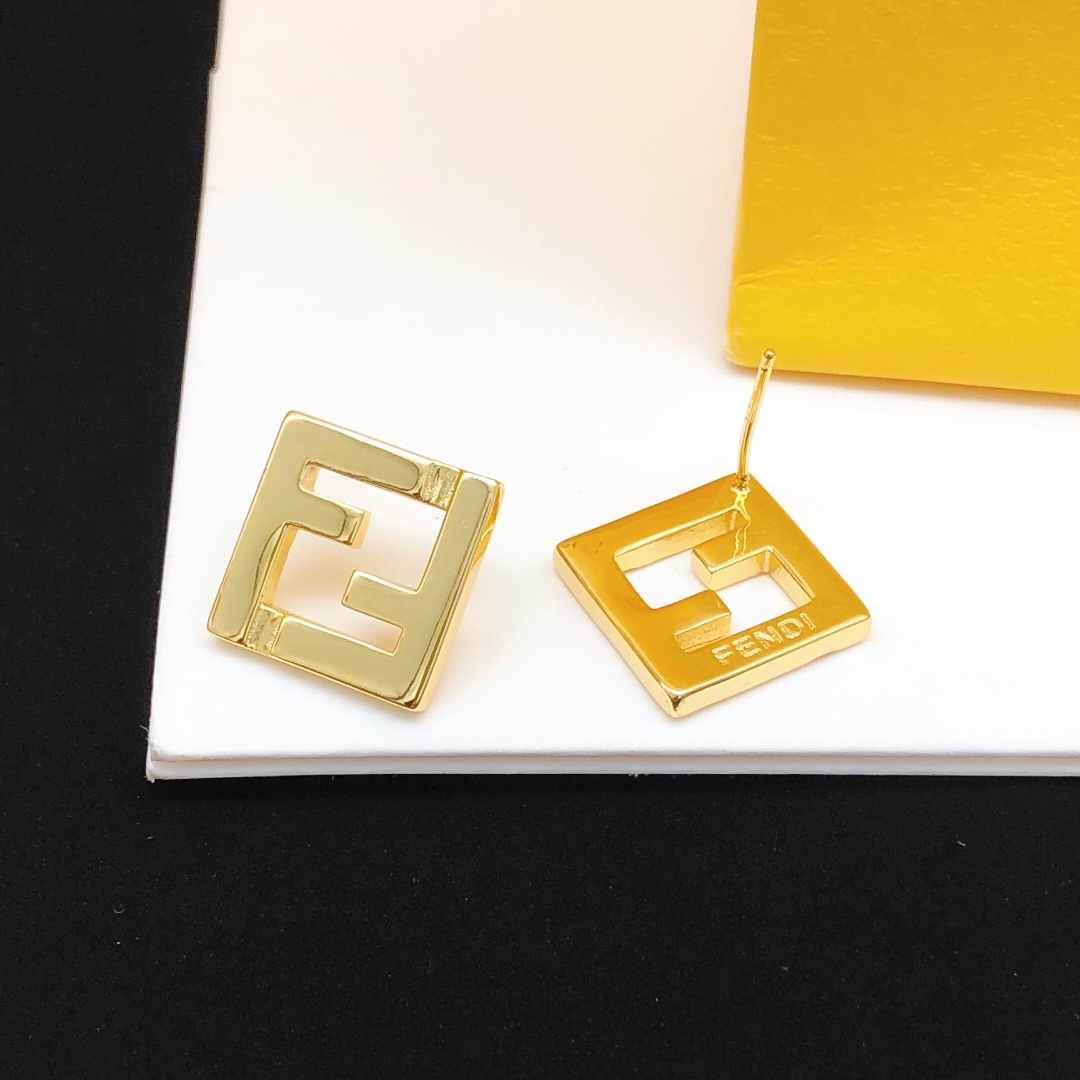 Fendi FF Logo Square Stud Earrings earrings gold-tone metal no accent stones 1 5cm