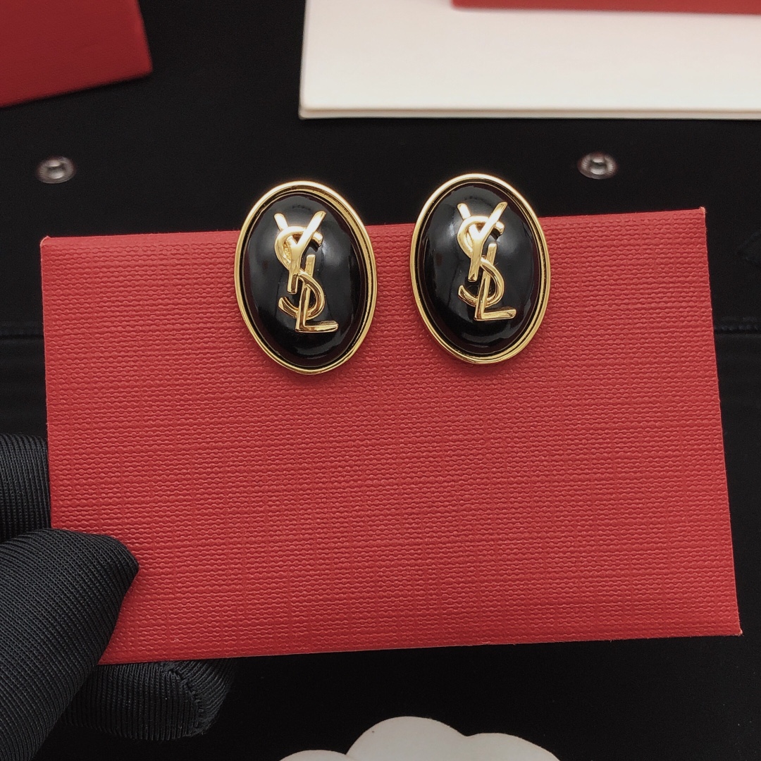 Saint Laurent YED0076 Cassandre Oval Stud Earrings earrings gold-tone metal with black enamel 2 5cm stud diameter