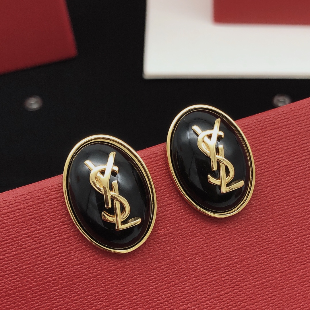 Saint Laurent YED0076 Cassandre Oval Stud Earrings earrings gold-tone metal with black enamel 2 5cm stud diameter