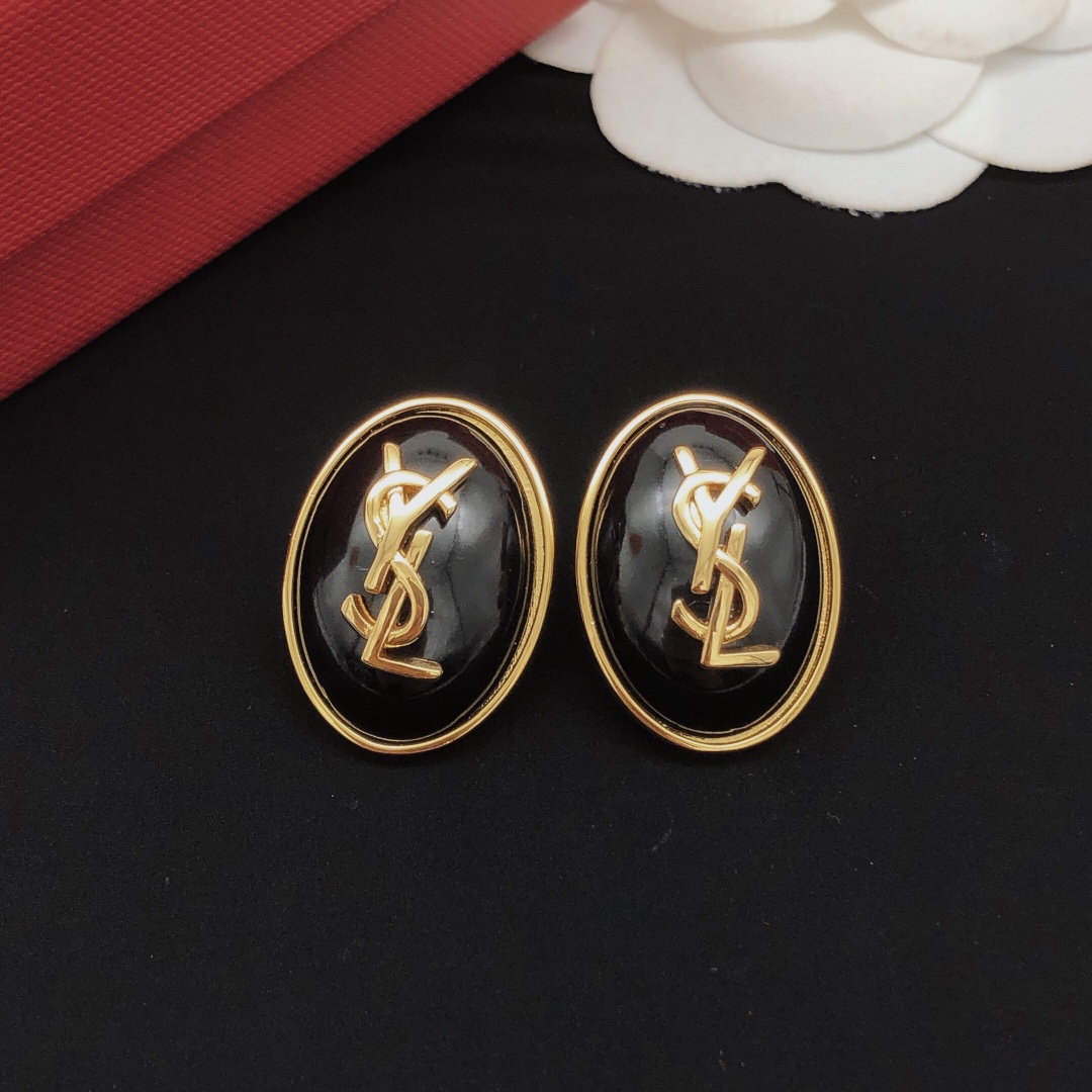 Saint Laurent YED0076 Cassandre Oval Stud Earrings earrings gold-tone metal with black enamel 2 5cm stud diameter