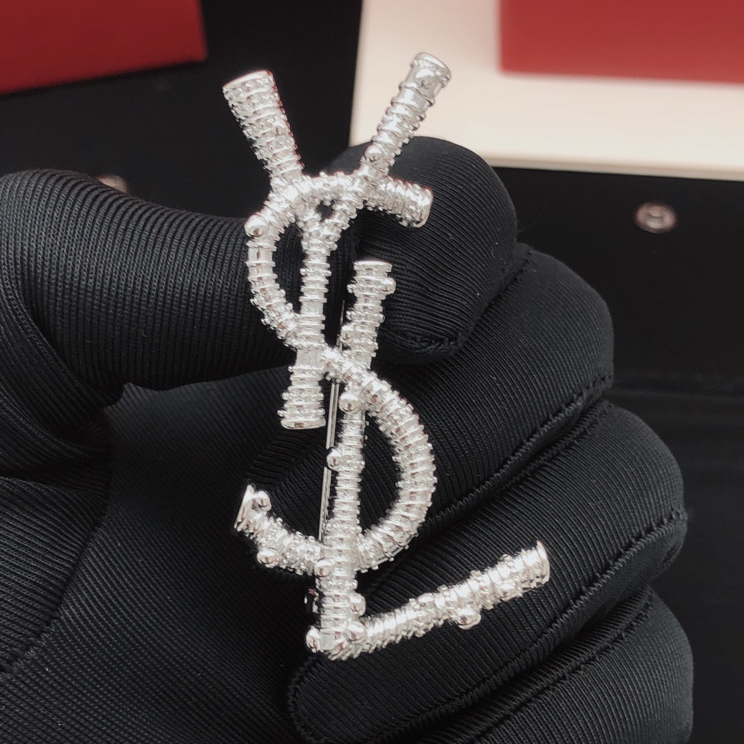 Saint Laurent YXZ0036 Cassandre Monogram Brooch brooch silver-toned metal with clear crystal accents 4 5cm
