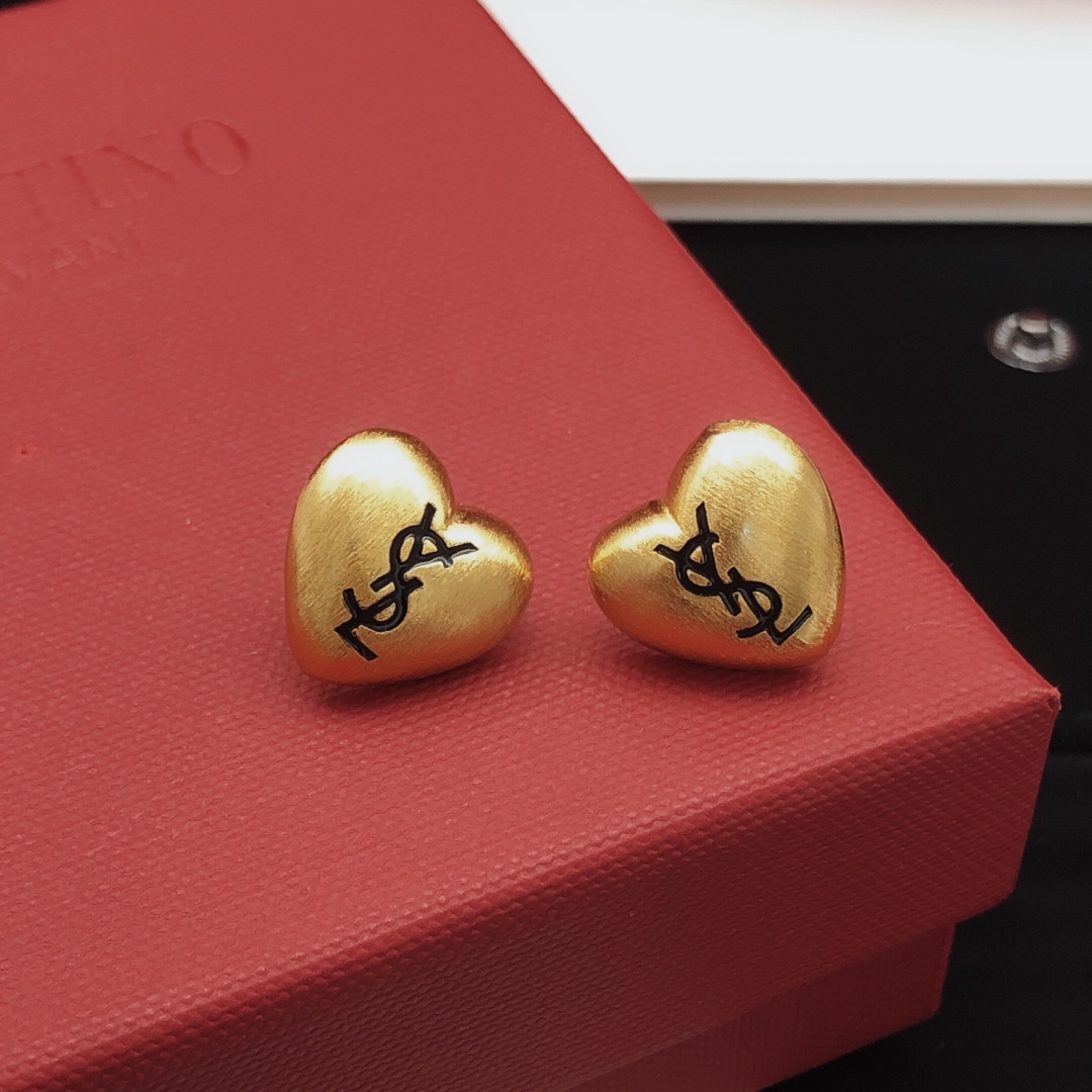 Saint Laurent YED0079 Heart Cassandre Stud Earrings earrings brushed gold-tone metal with black enamel logo 1 2cm stud diameter