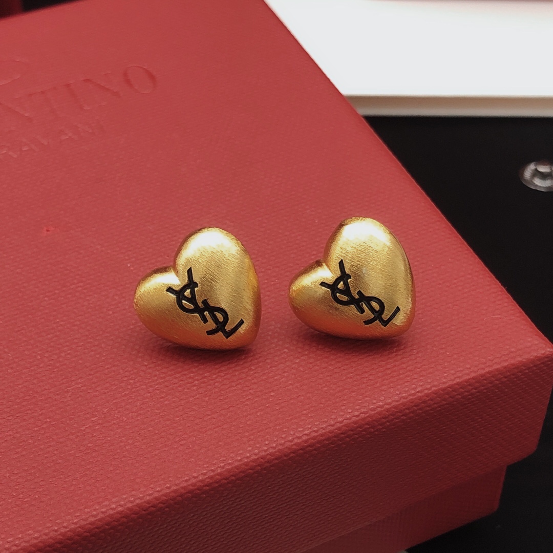 Saint Laurent YED0079 Heart Cassandre Stud Earrings earrings brushed gold-tone metal with black enamel logo 1 2cm stud diameter