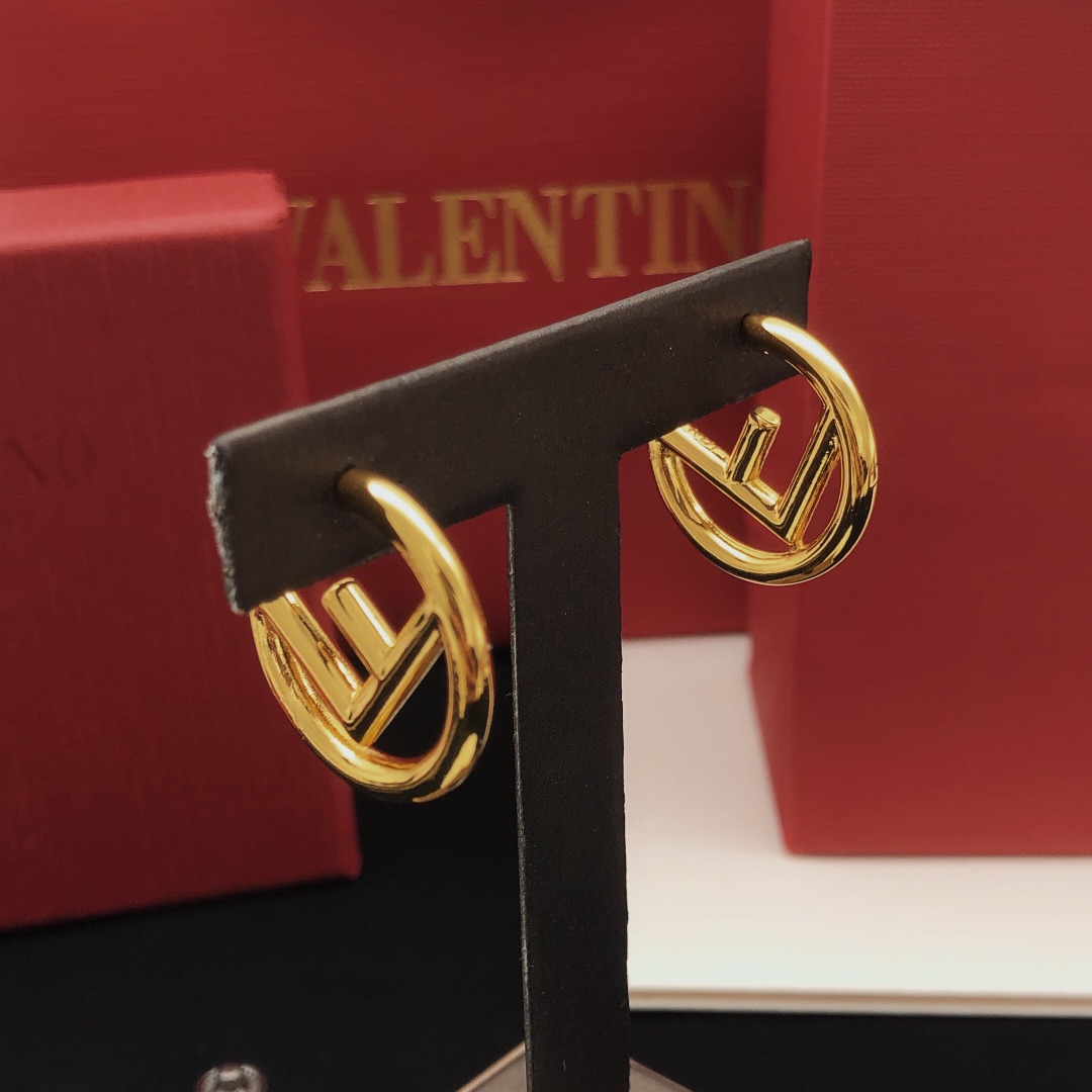 Fendi F is Fendi earrings gold-tone metal 2 5cm