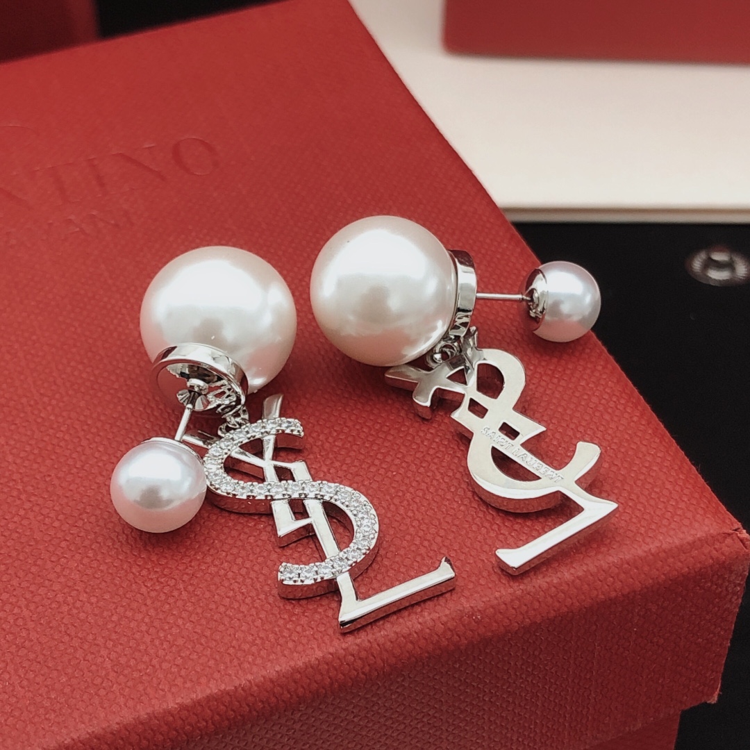 Saint Laurent YED0076 Cassandre Pearl Drop Earrings earrings silver-toned metal white pearls clear pave crystals 3cm drop length