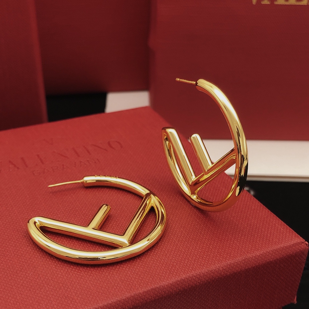 Fendi F is Fendi Logo Hoop Earrings earrings gold-tone metal no gemstones 4cm diameter