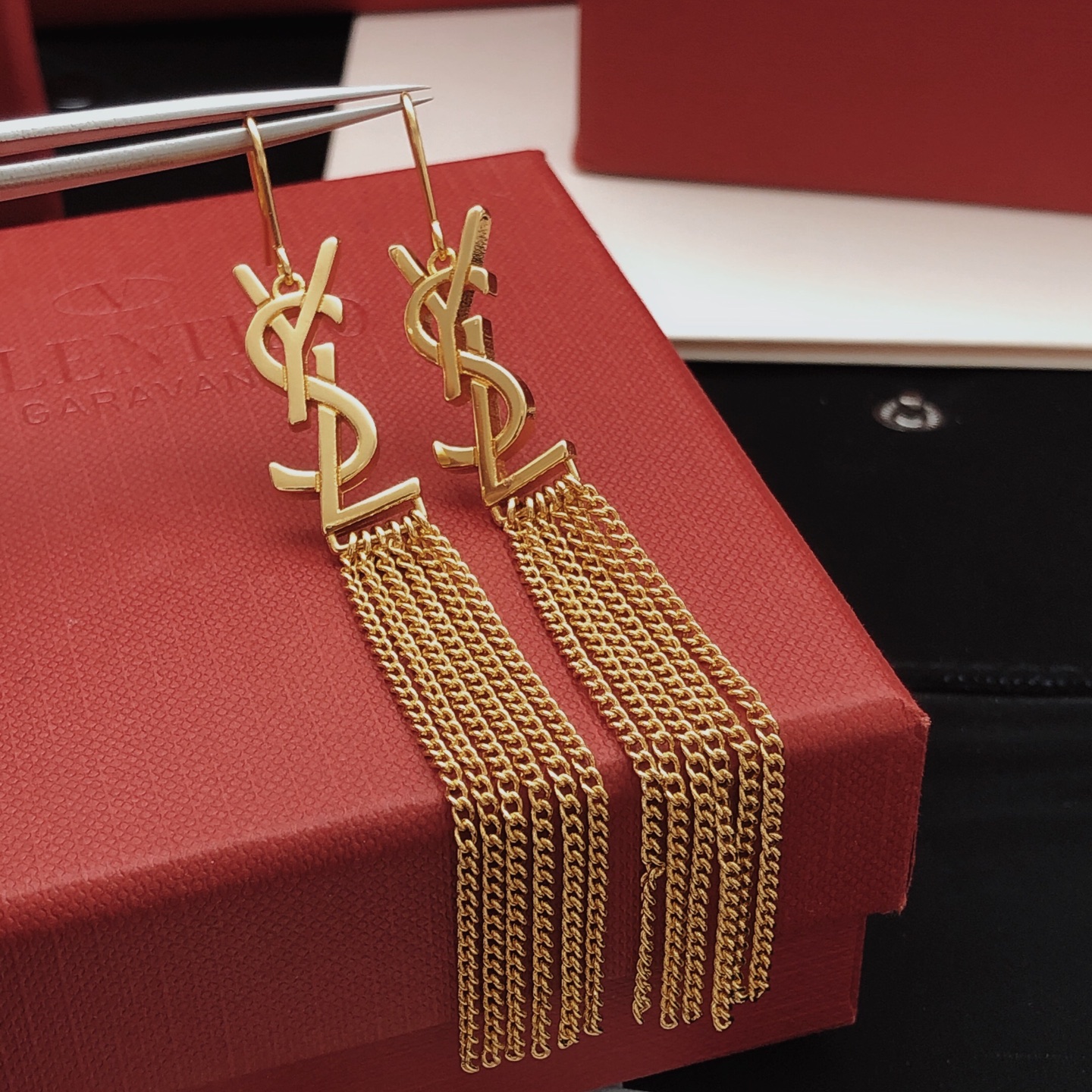 Saint Laurent YED0063 Cassandre Monogram Tassel Earrings earrings gold-tone metal no gemstones 6 5cm total drop length