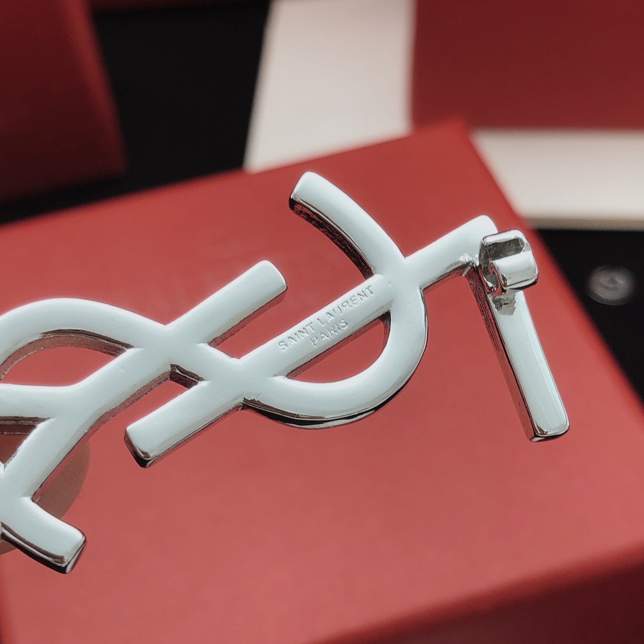 Saint Laurent YXZ0010 Cassandre Monogram Brooch brooch silver-toned metal with clear crystal rhinestones 4 5cm height