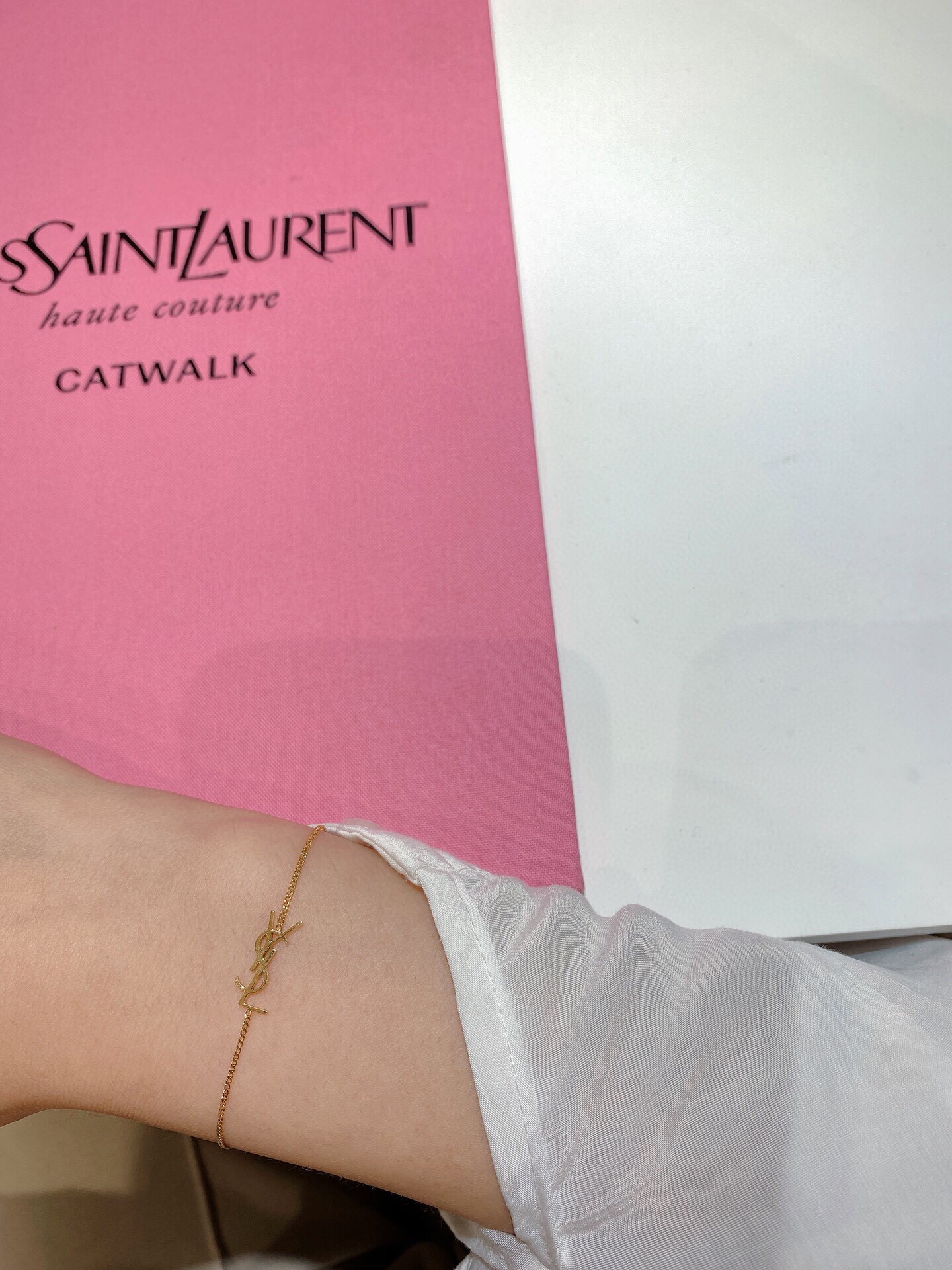 Saint Laurent Cassandre YSL Monogram Chain Bracelet bracelet gold-tone metal no gemstones 17cm with 3cm extender