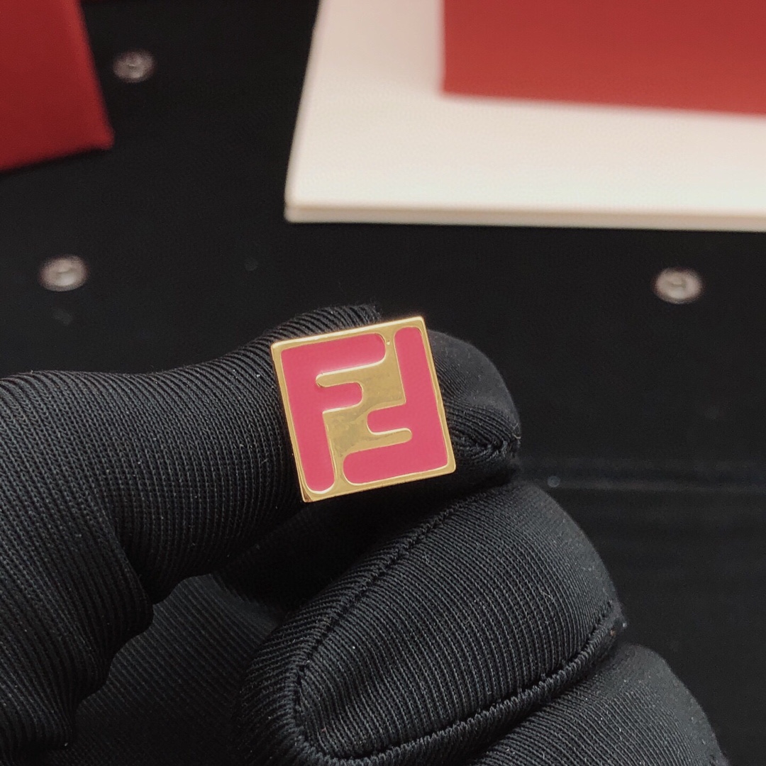 Fendi FF Logo Square Stud Earrings earrings gold-tone metal with hot pink enamel 1 2cm