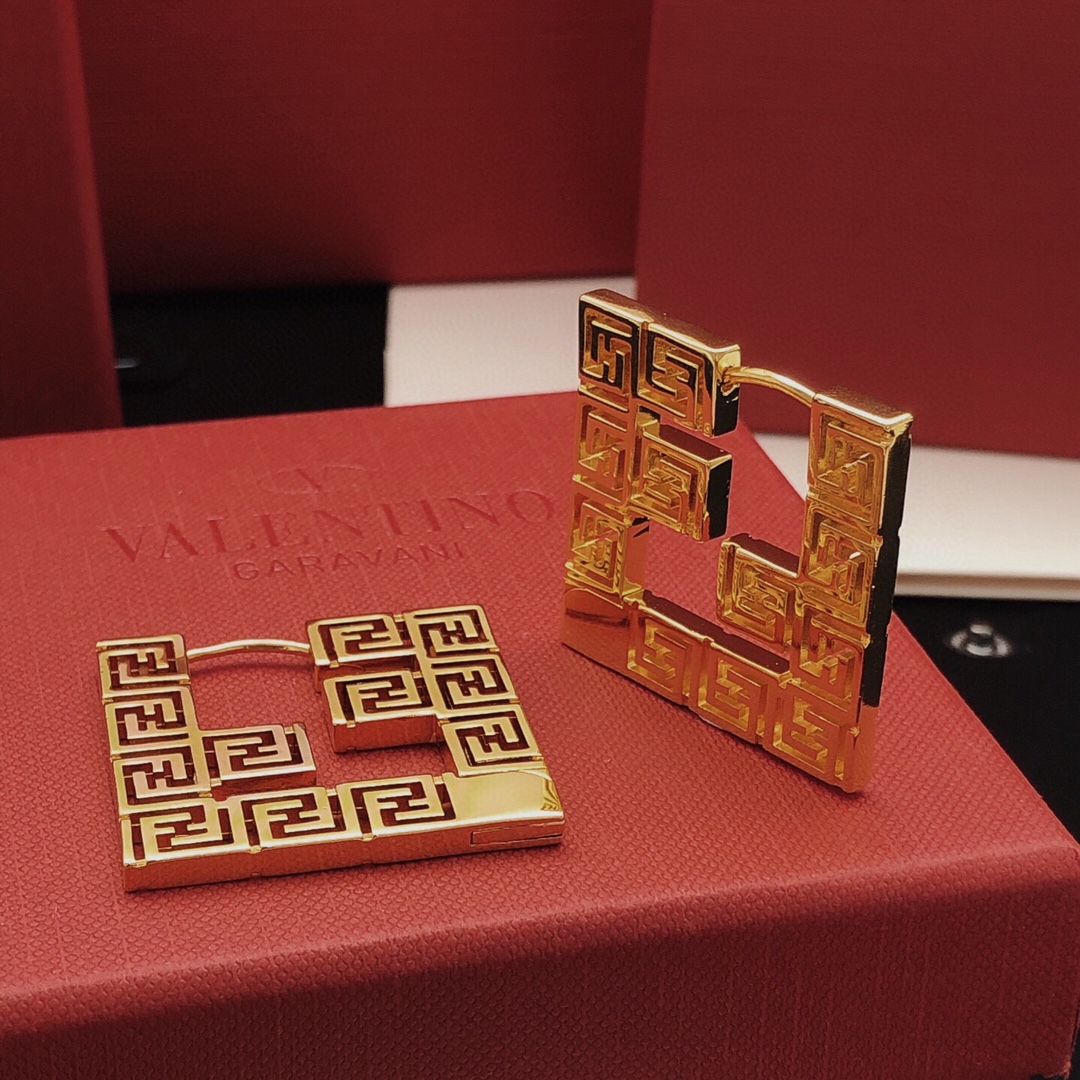 Fendi FF Monogram Square Hoop earrings gold-tone metal with black enamel detailing 4cm