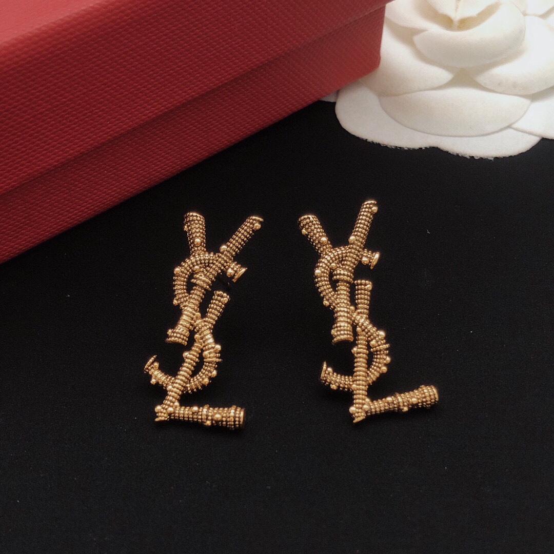 Saint Laurent YED0047 Cassandre Monogram Stud Earrings earrings antique gold tone metal no gemstones 3 5cm length